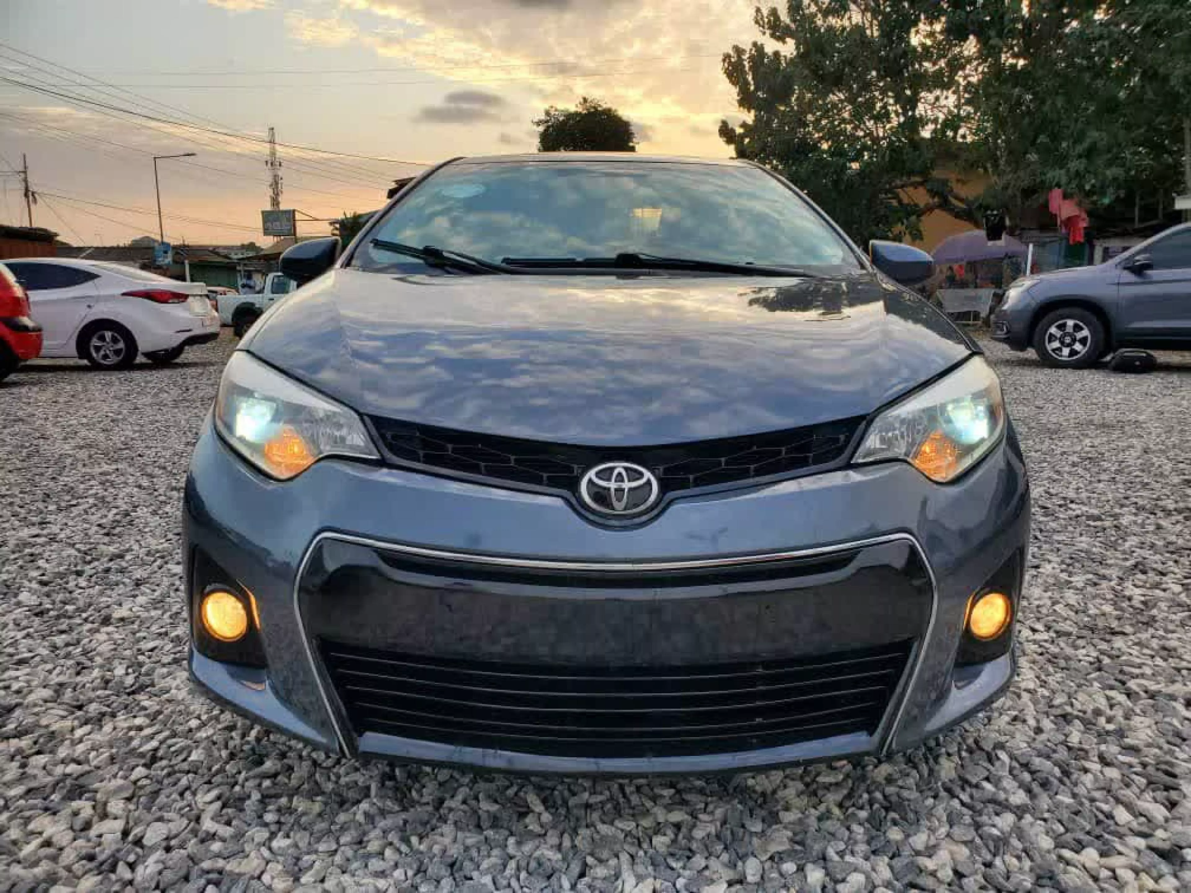 Toyota Corolla - 2016