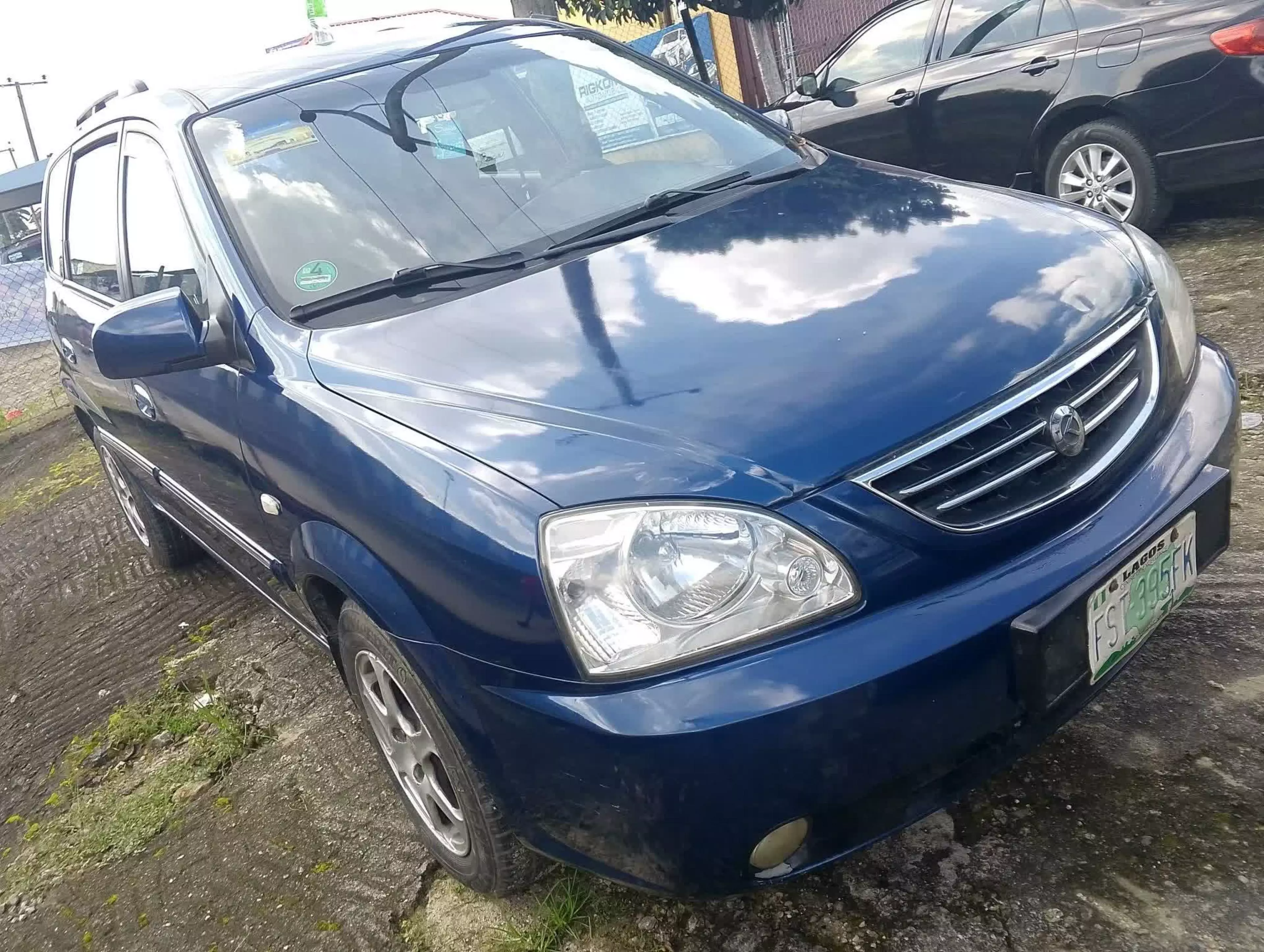 KIA Carens  - 2005