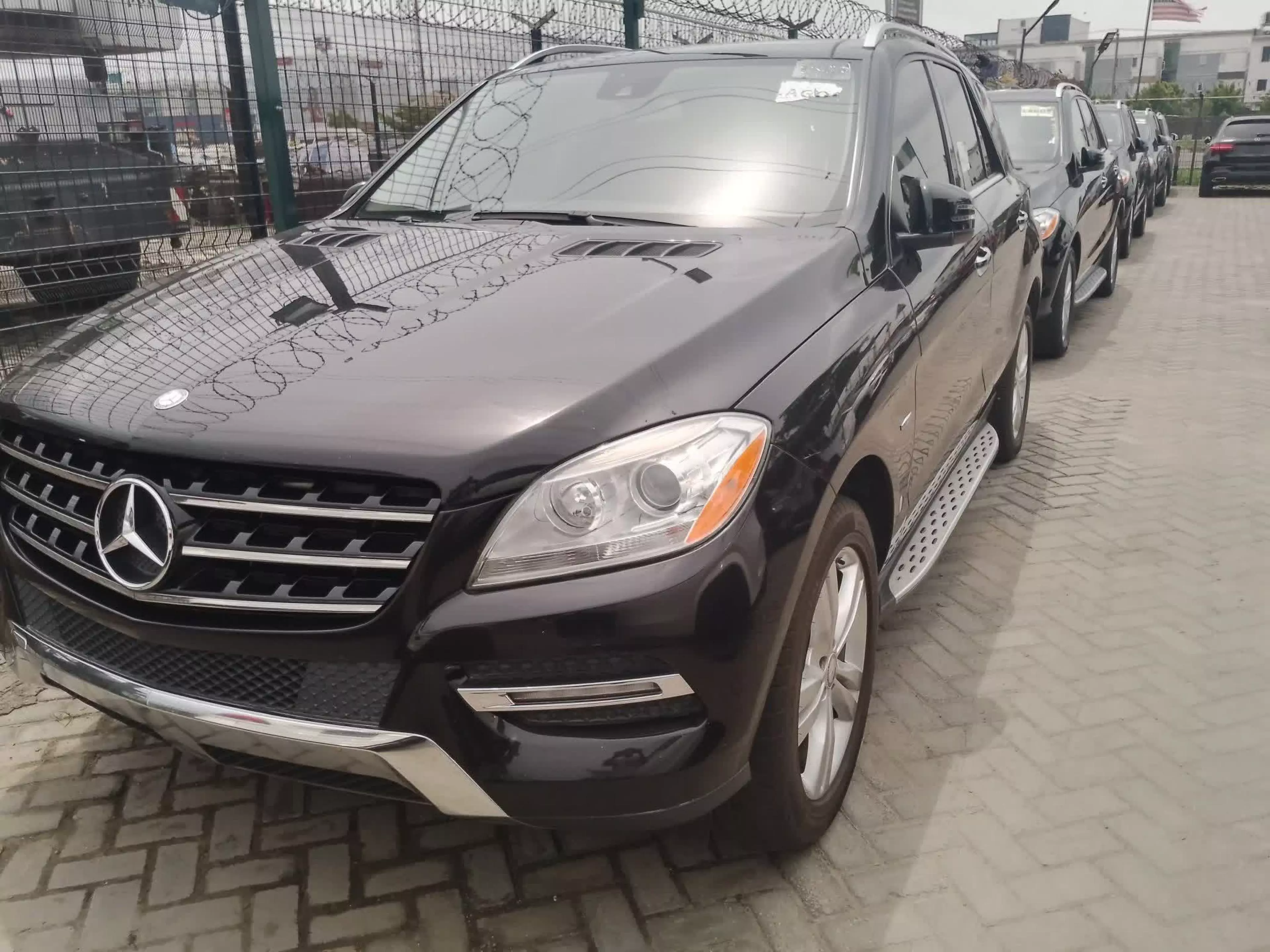 Mercedes-Benz ML 350  - 2012