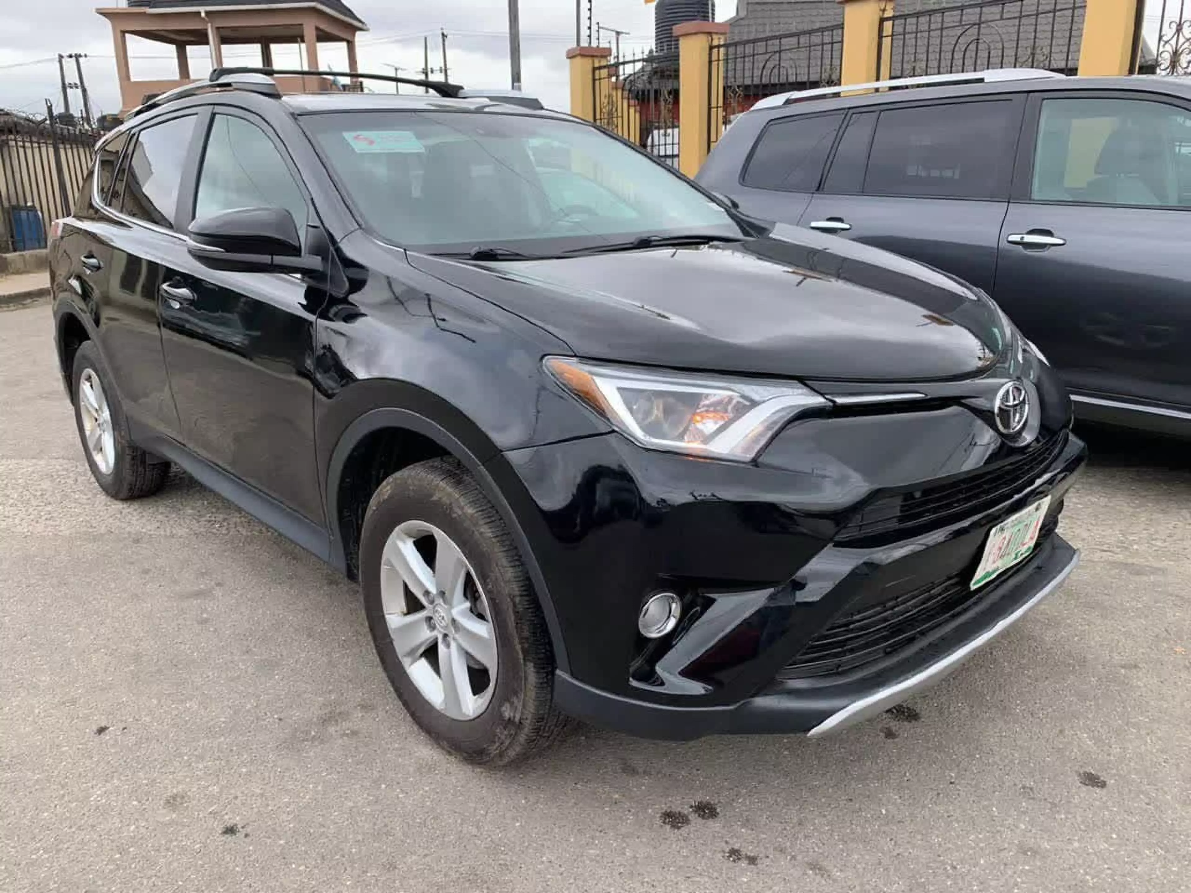 Toyota RAV 4 - 2013