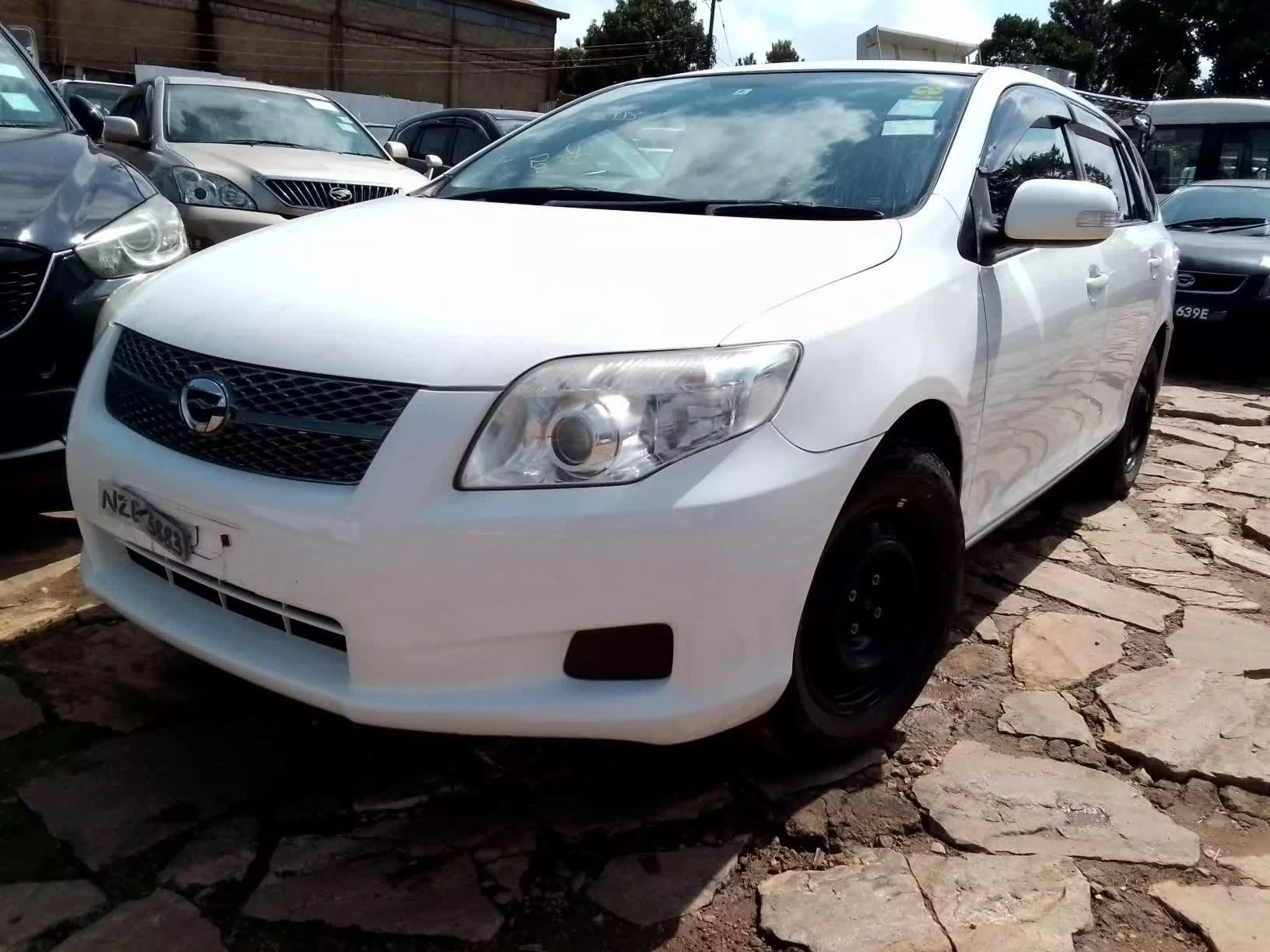 Toyota Fielder  - 2009