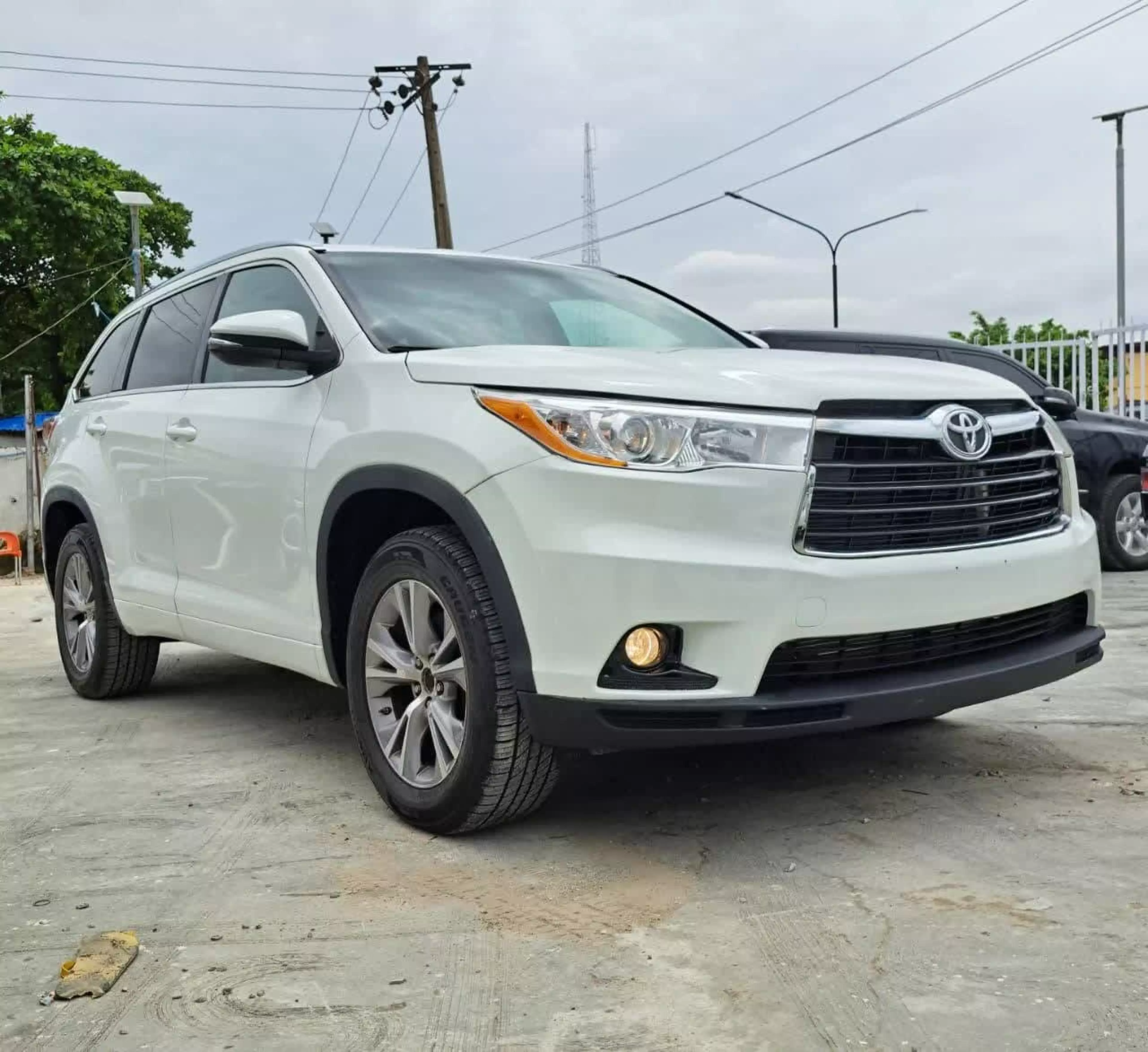 Toyota Highlander  - 2015