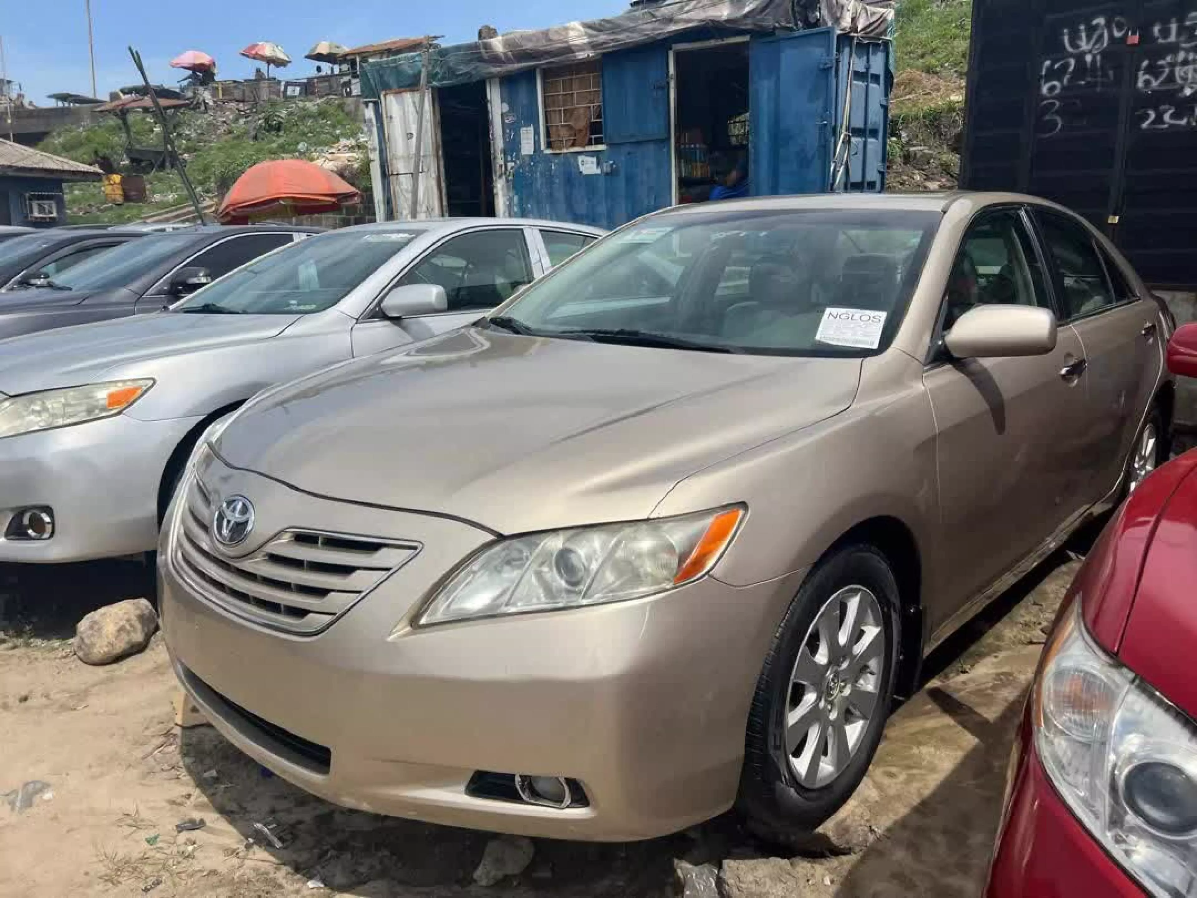 Toyota Camry - 2009