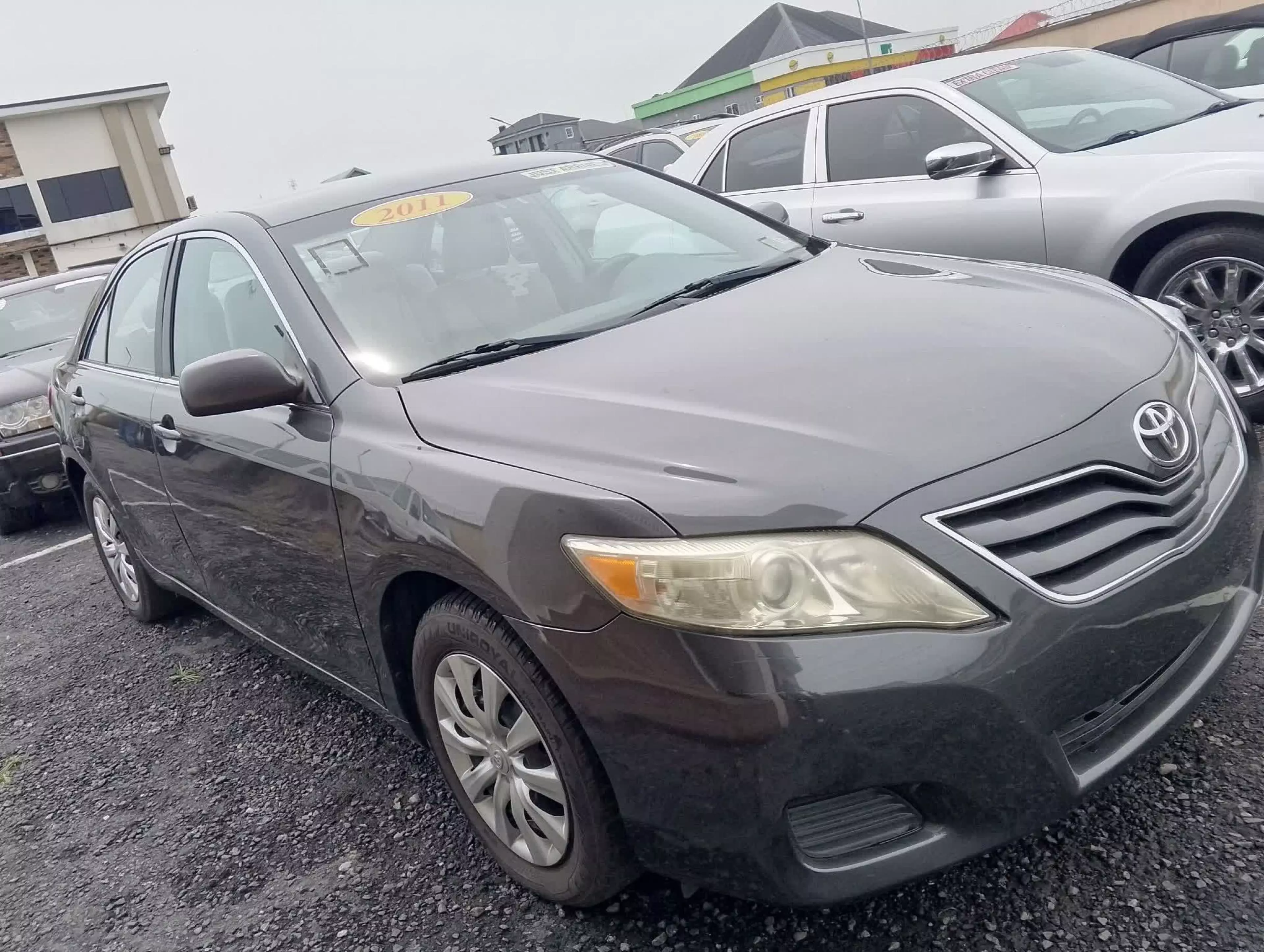 Toyota Camry - 2011