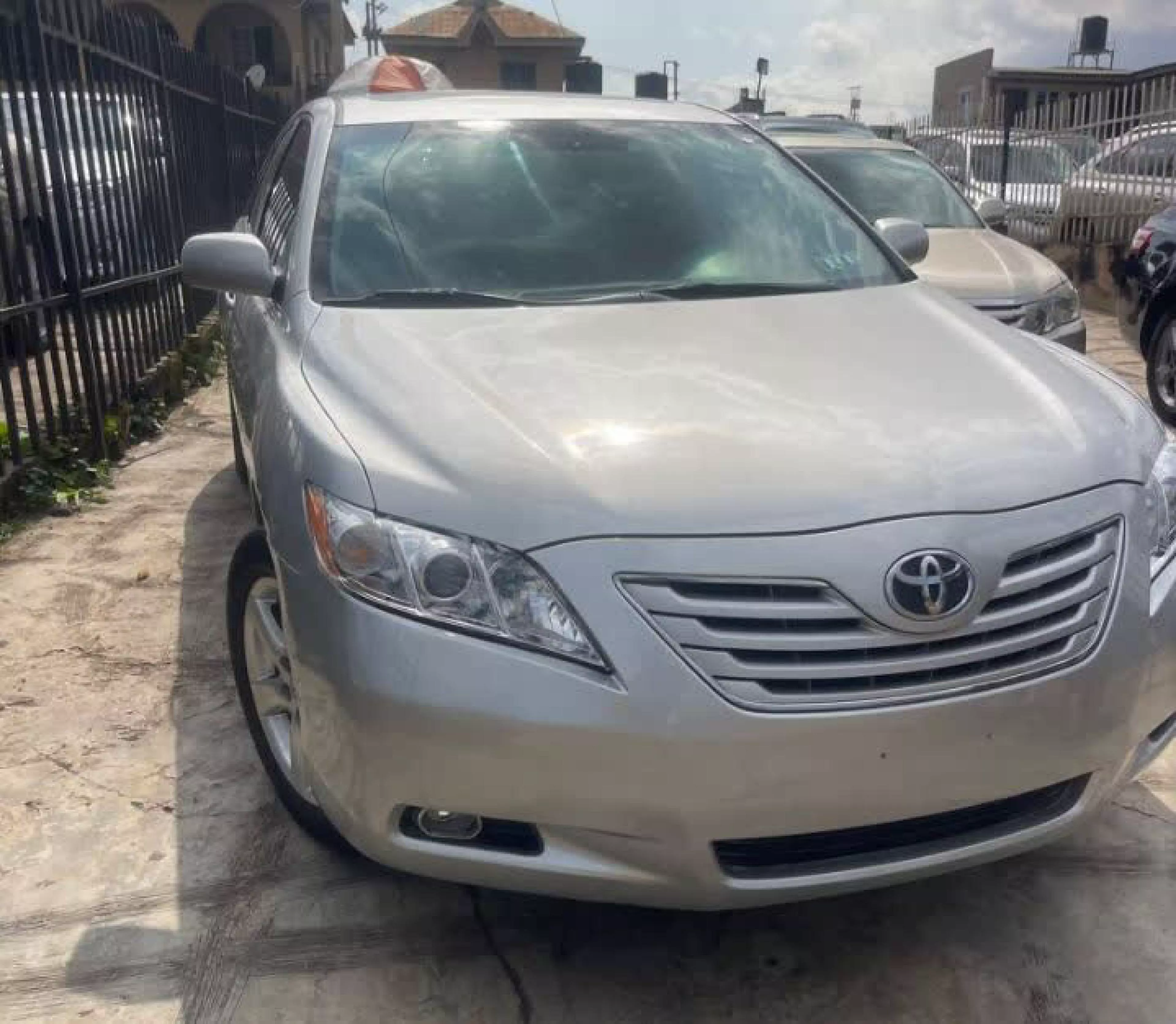 Toyota Camry  - 2007