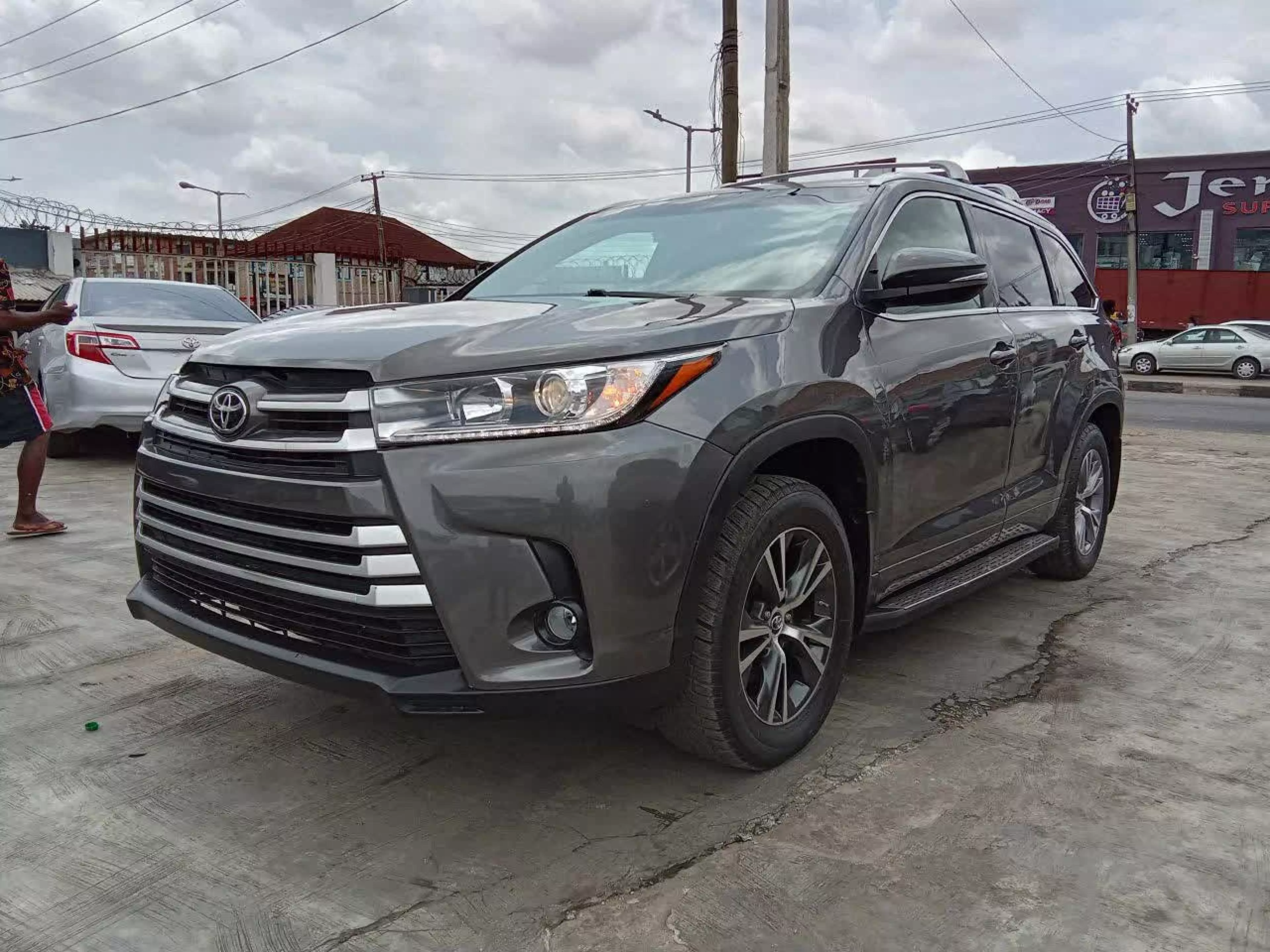 Toyota Highlander - 2015