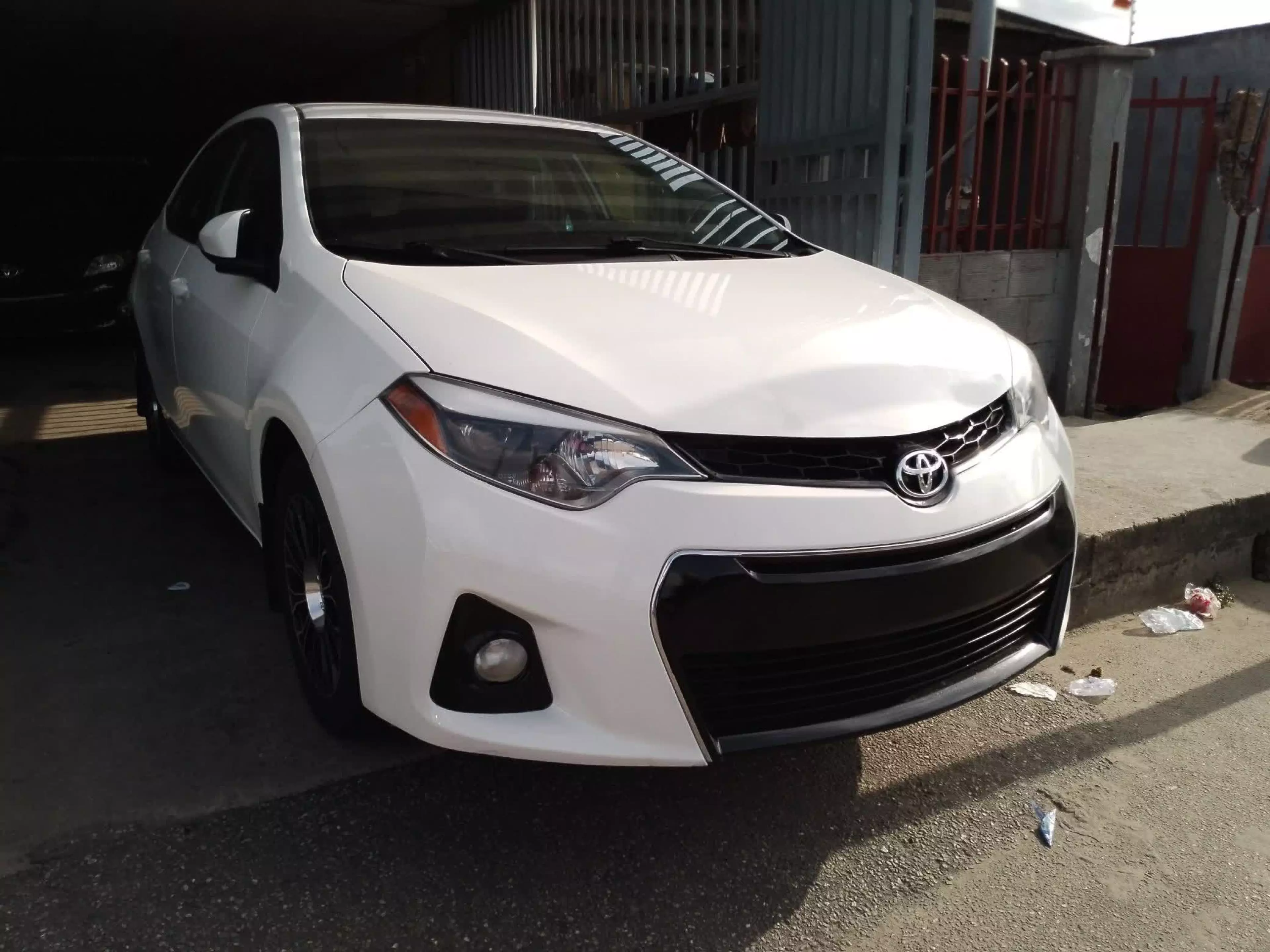 Toyota Corolla  - 2015