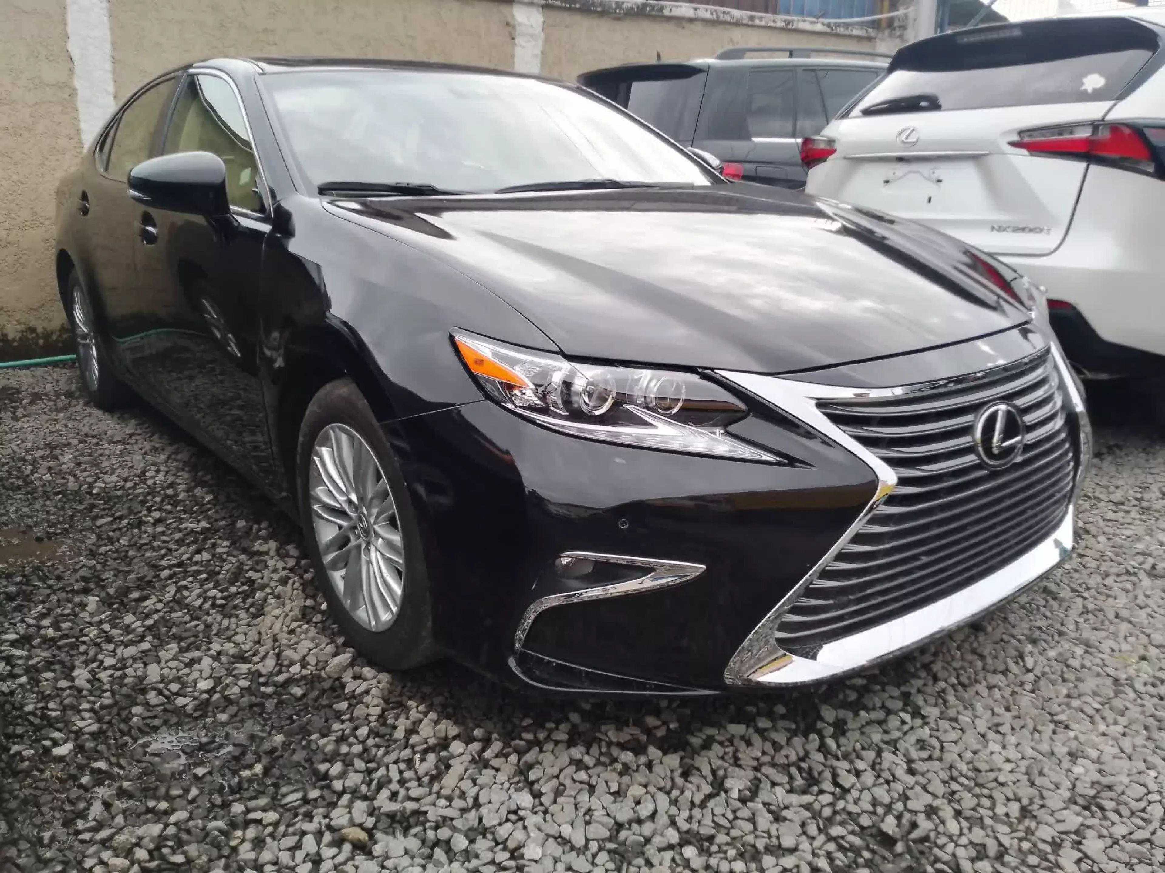 Lexus ES 350  - 2013