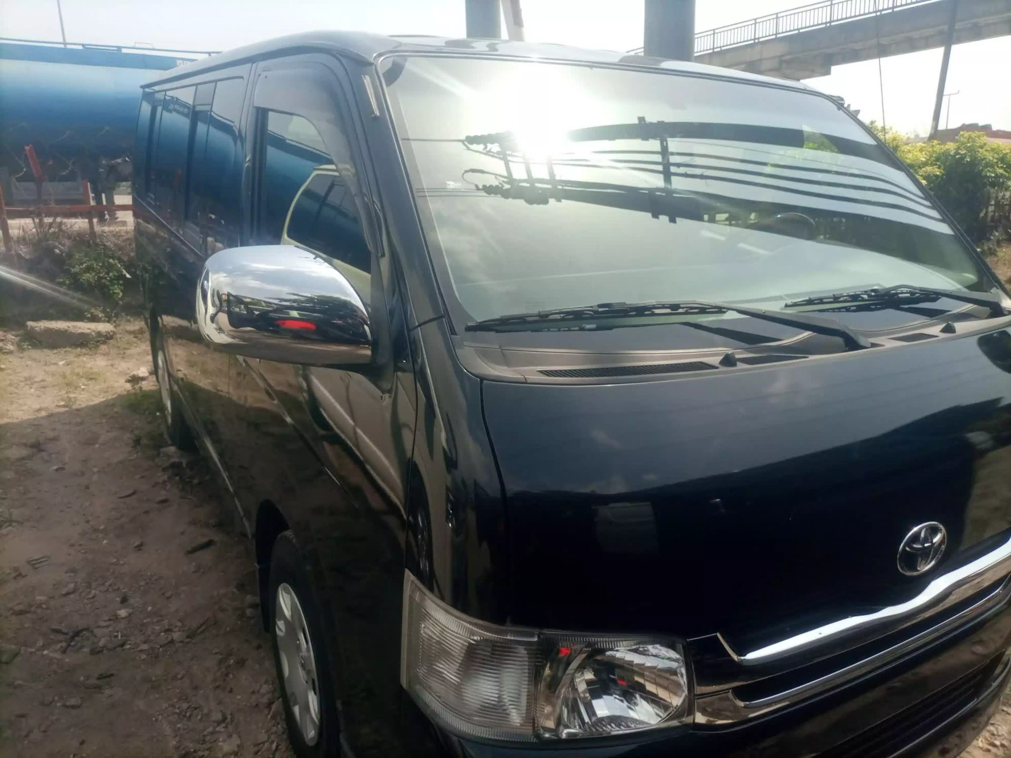 Toyota Hiace  - 2009