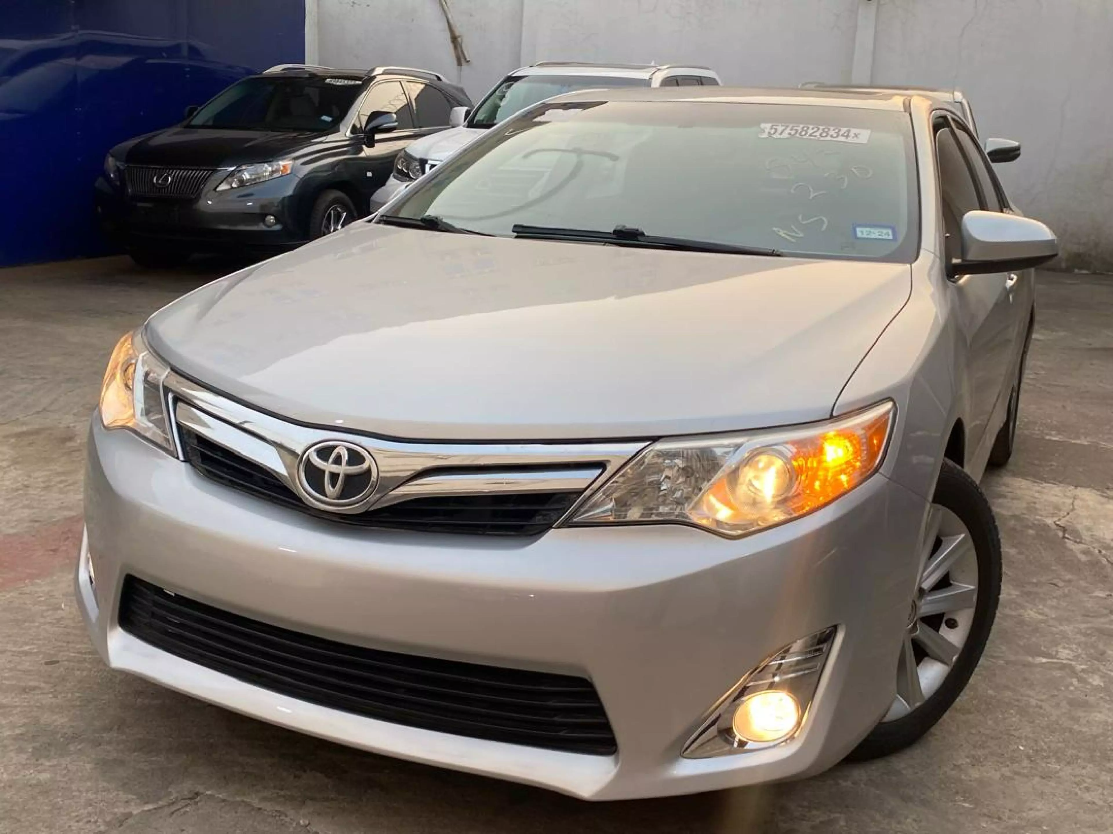 Toyota Camry - 2014