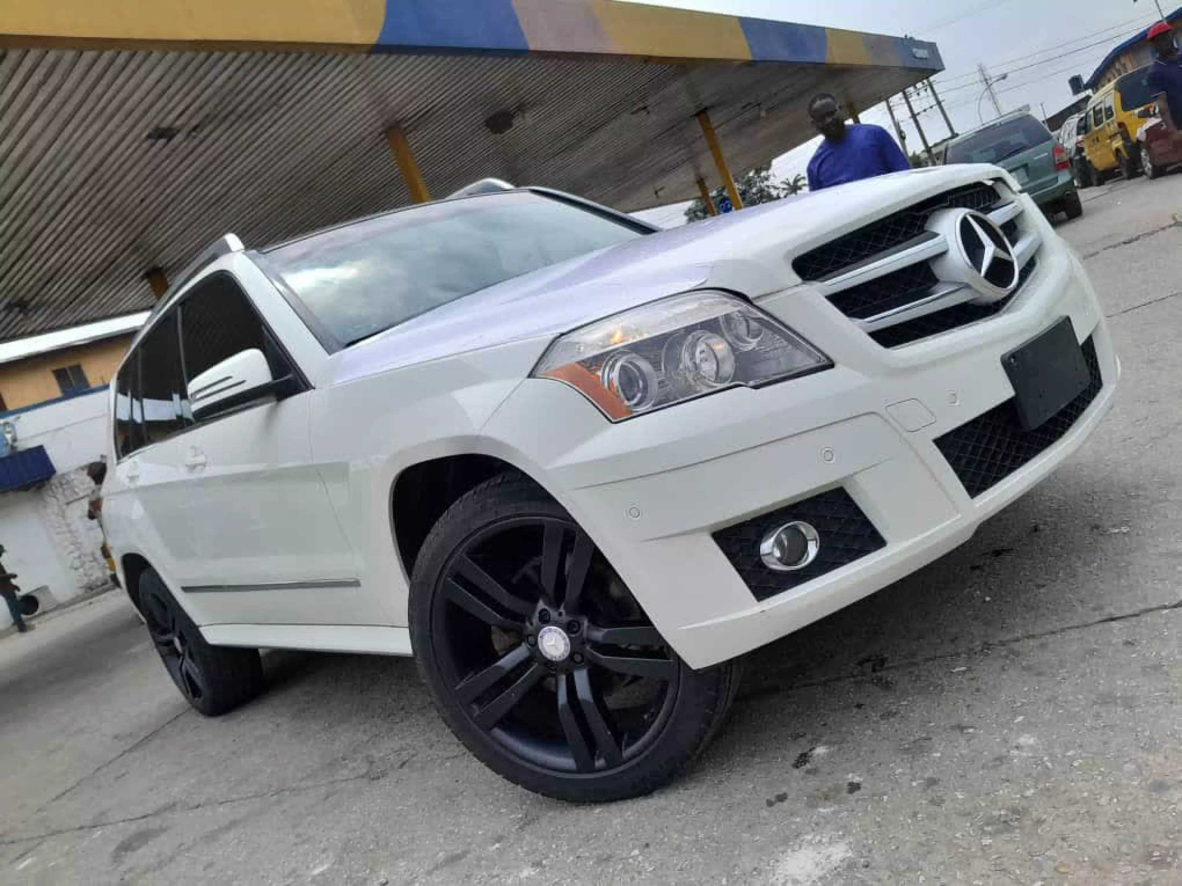 Mercedes-Benz GLK 350  - 2010