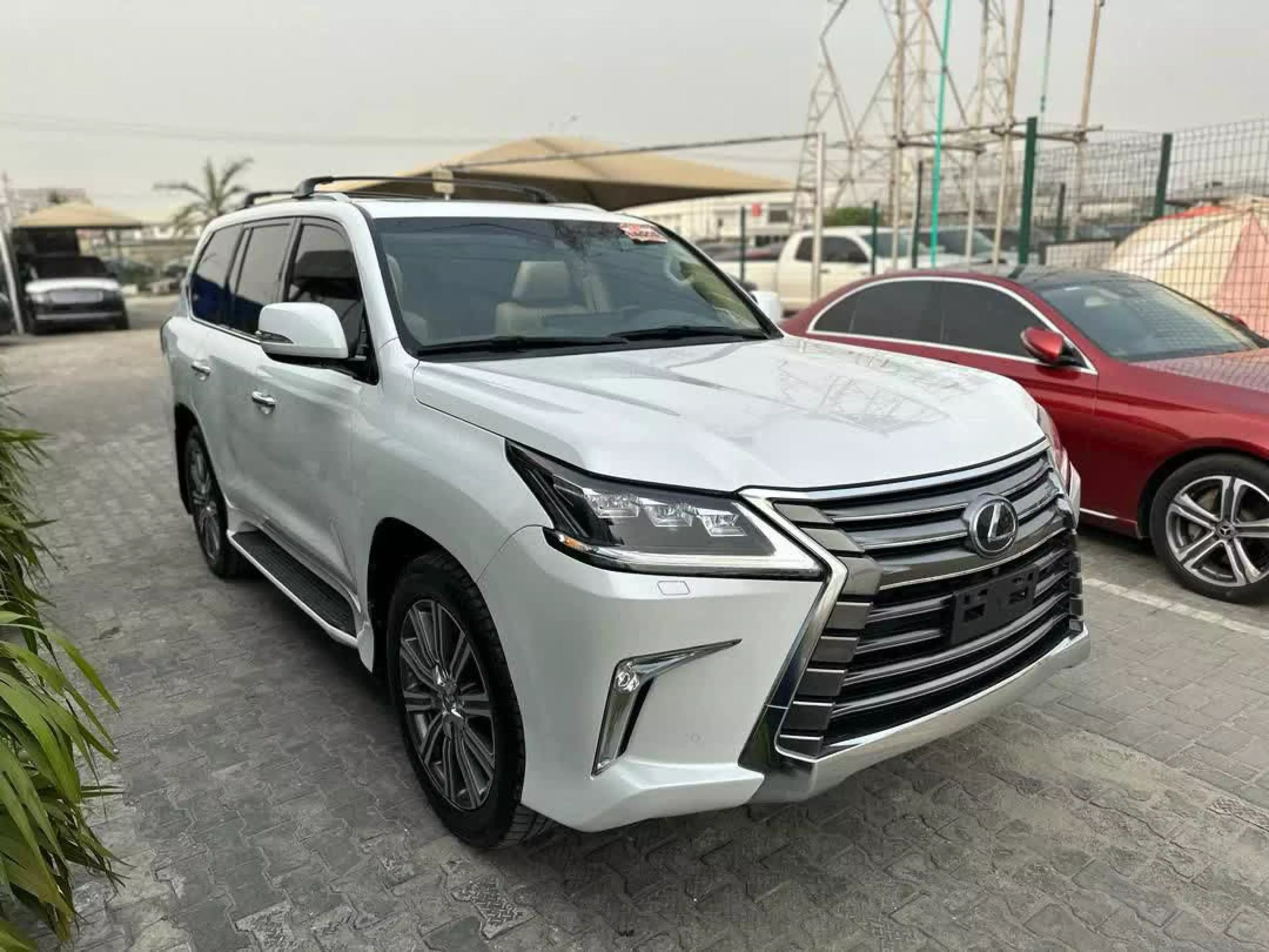 Lexus LX 570  - 2017