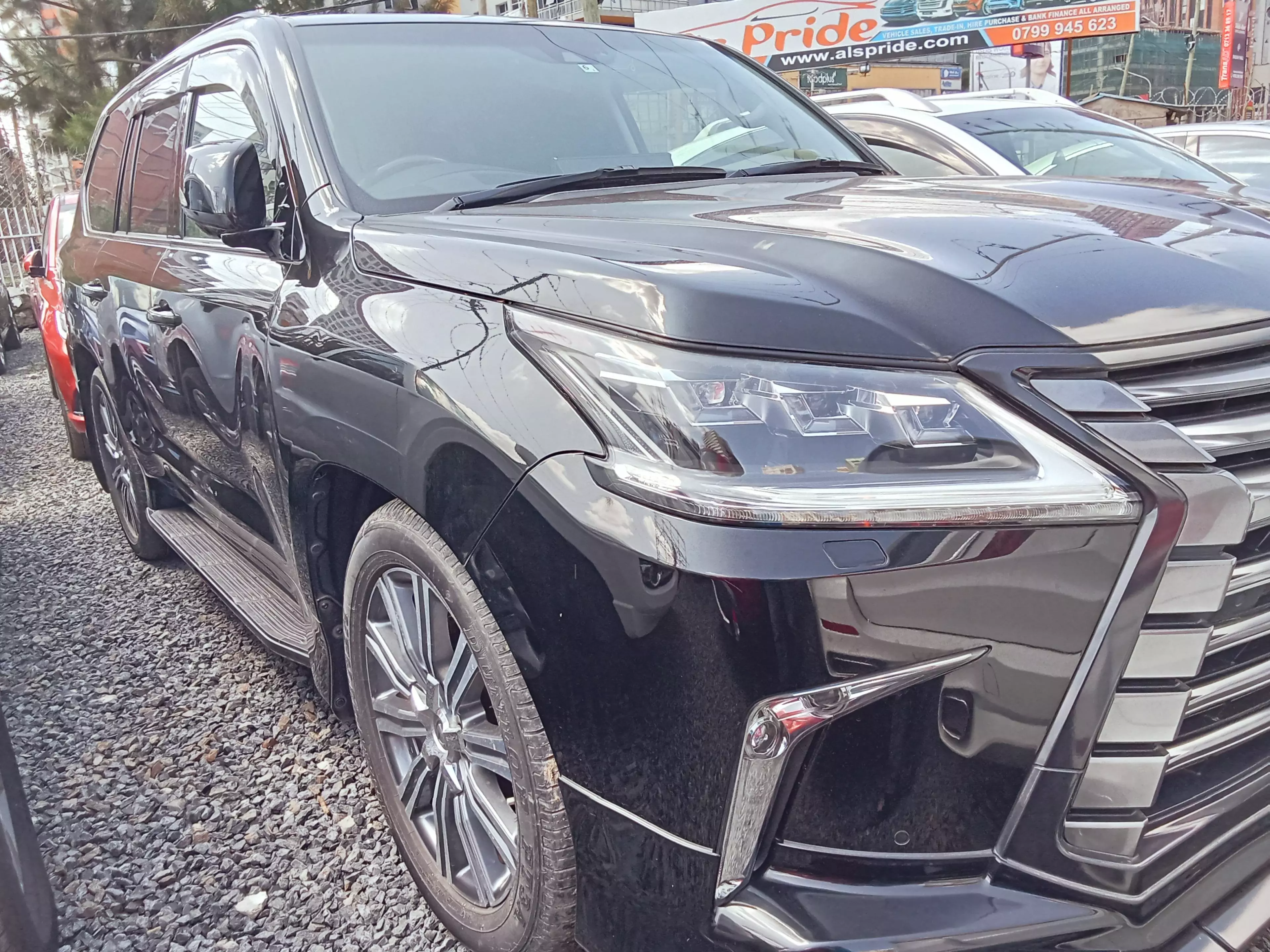 Lexus LX 570  - 2016