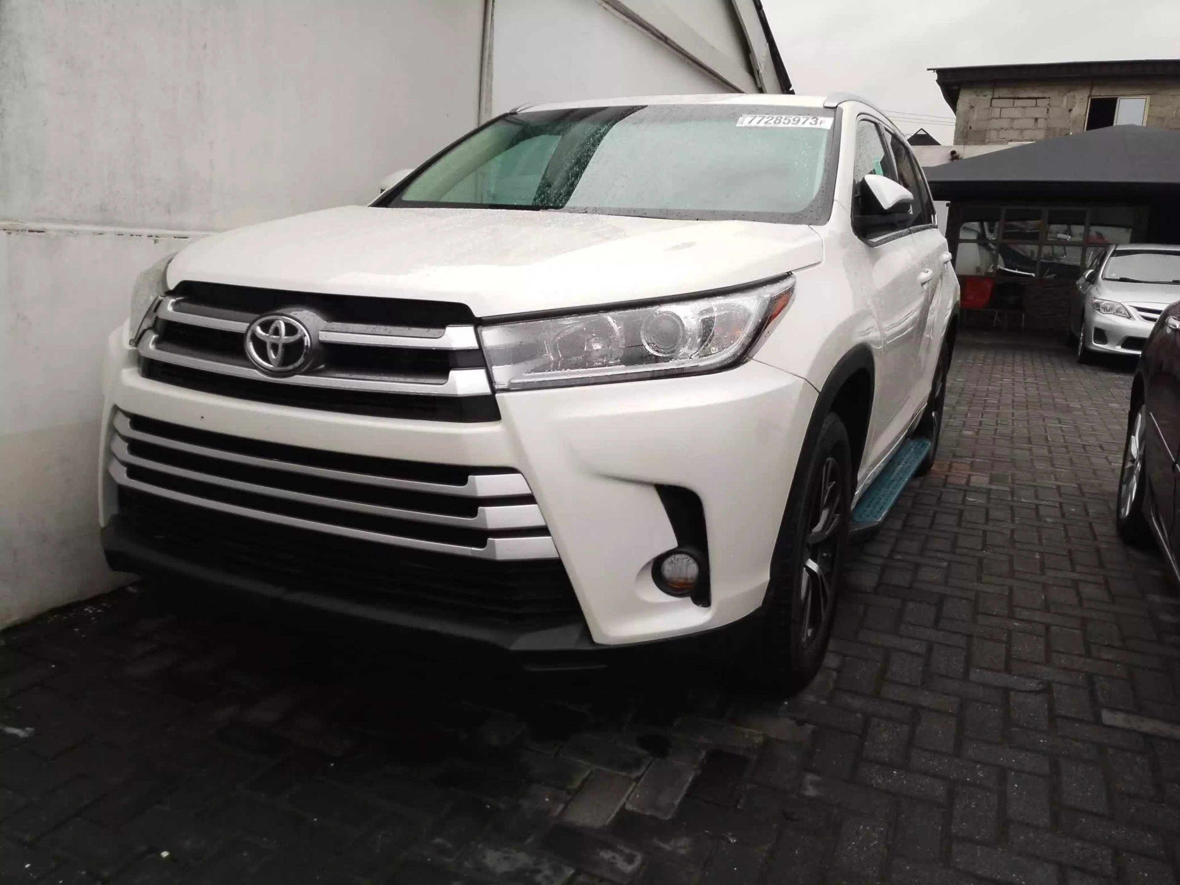 Toyota Highlander - 2016