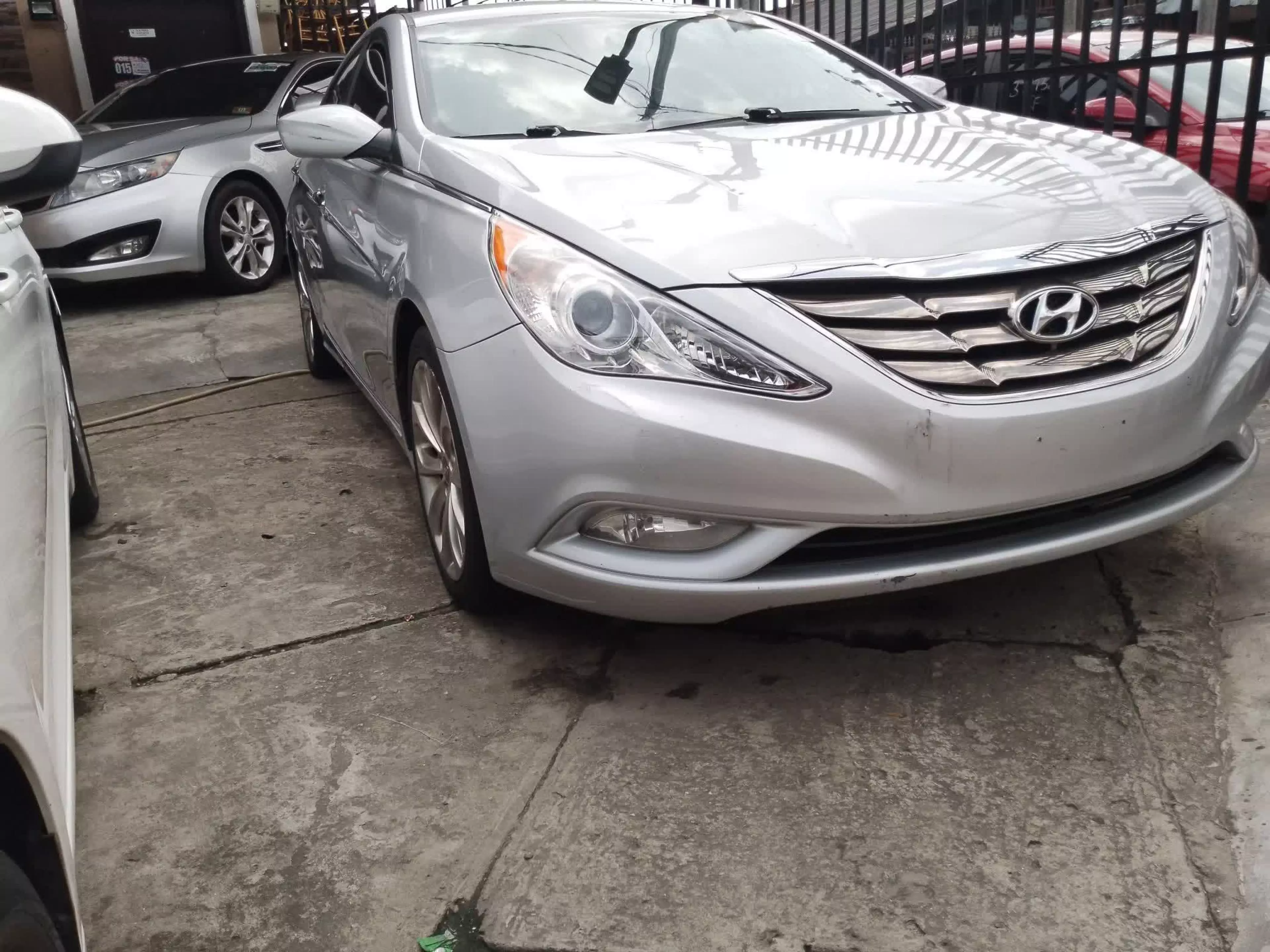 Hyundai Sonata - 2013