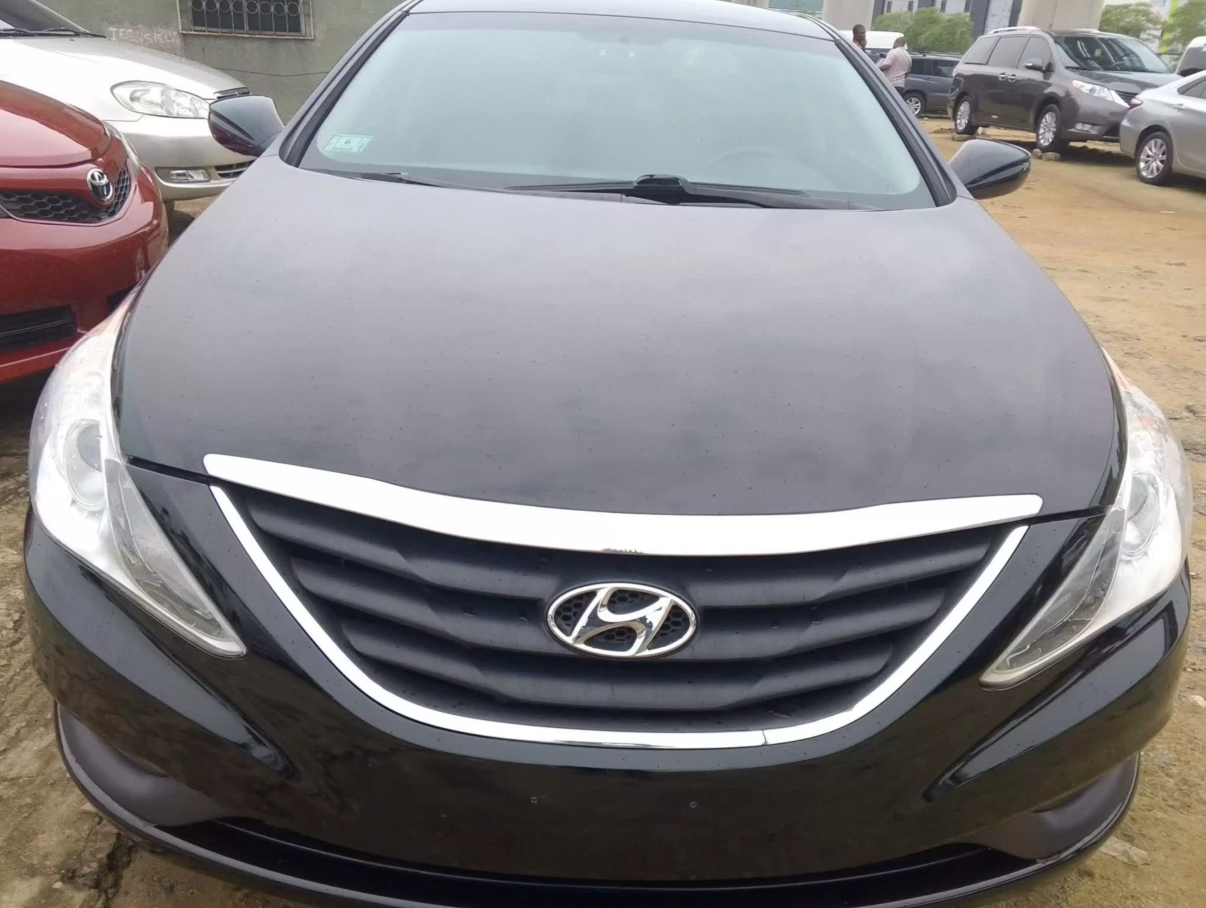 Hyundai Sonata  - 2011