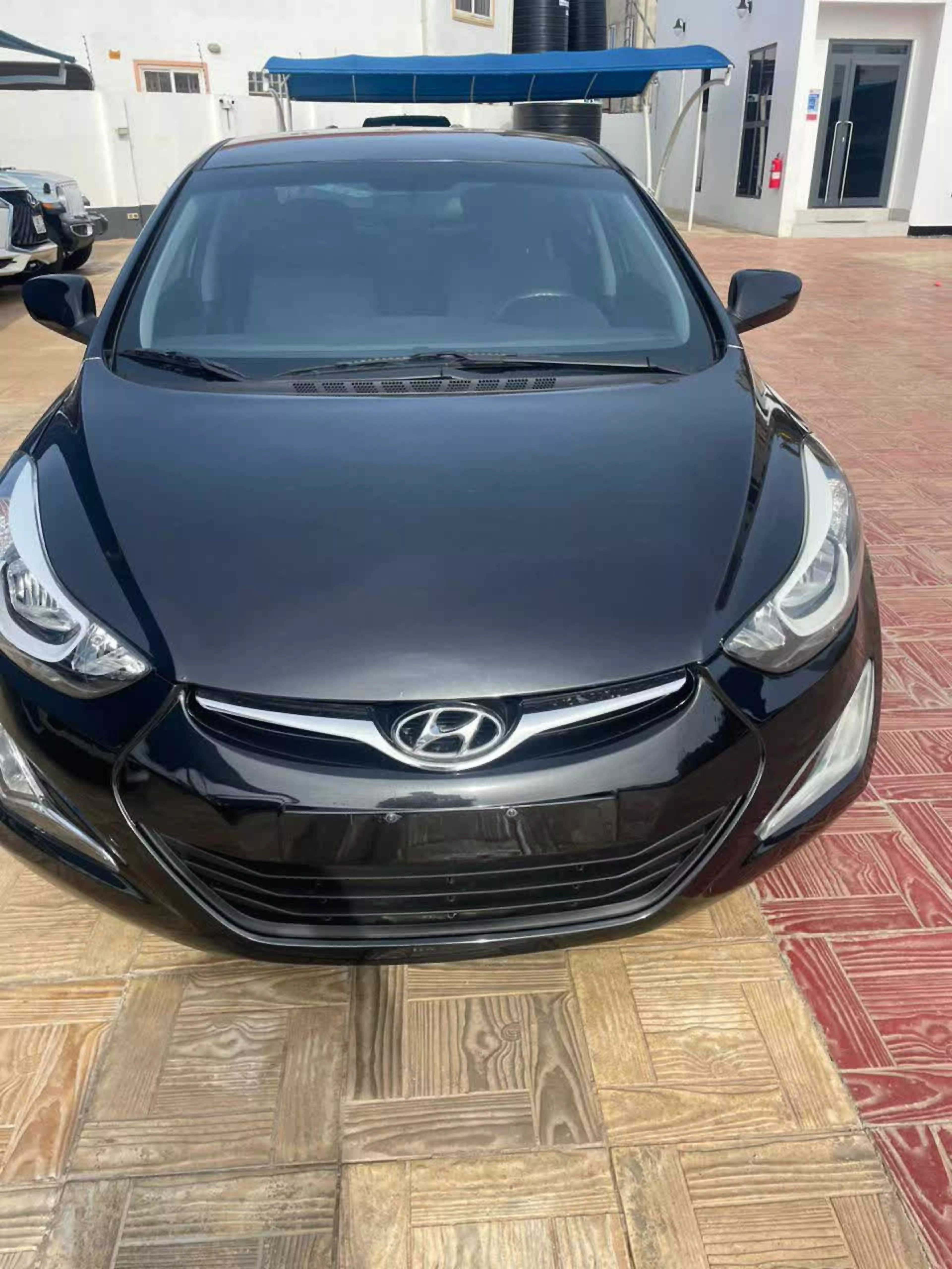 Hyundai Elantra - 2015