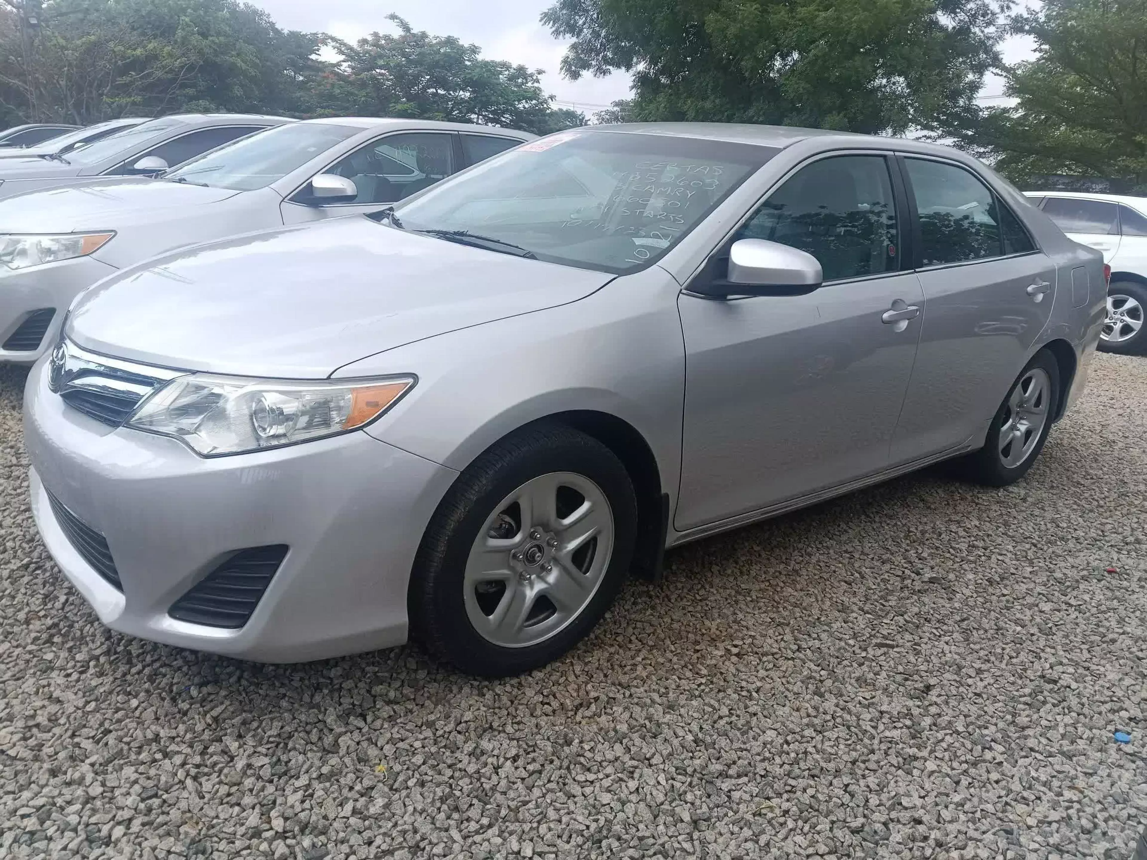 Toyota Camry  - 2013