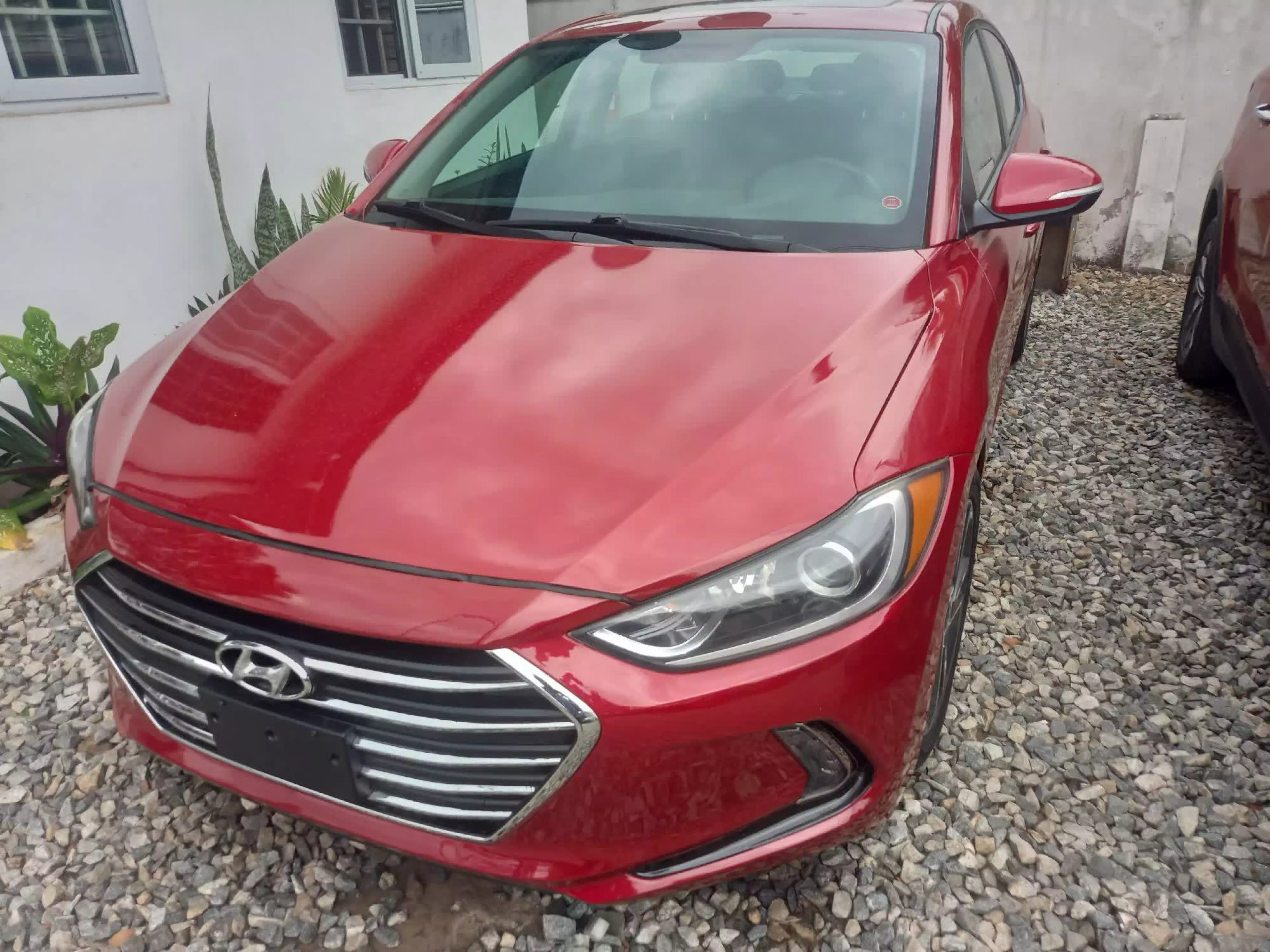 Hyundai Elantra - 2017