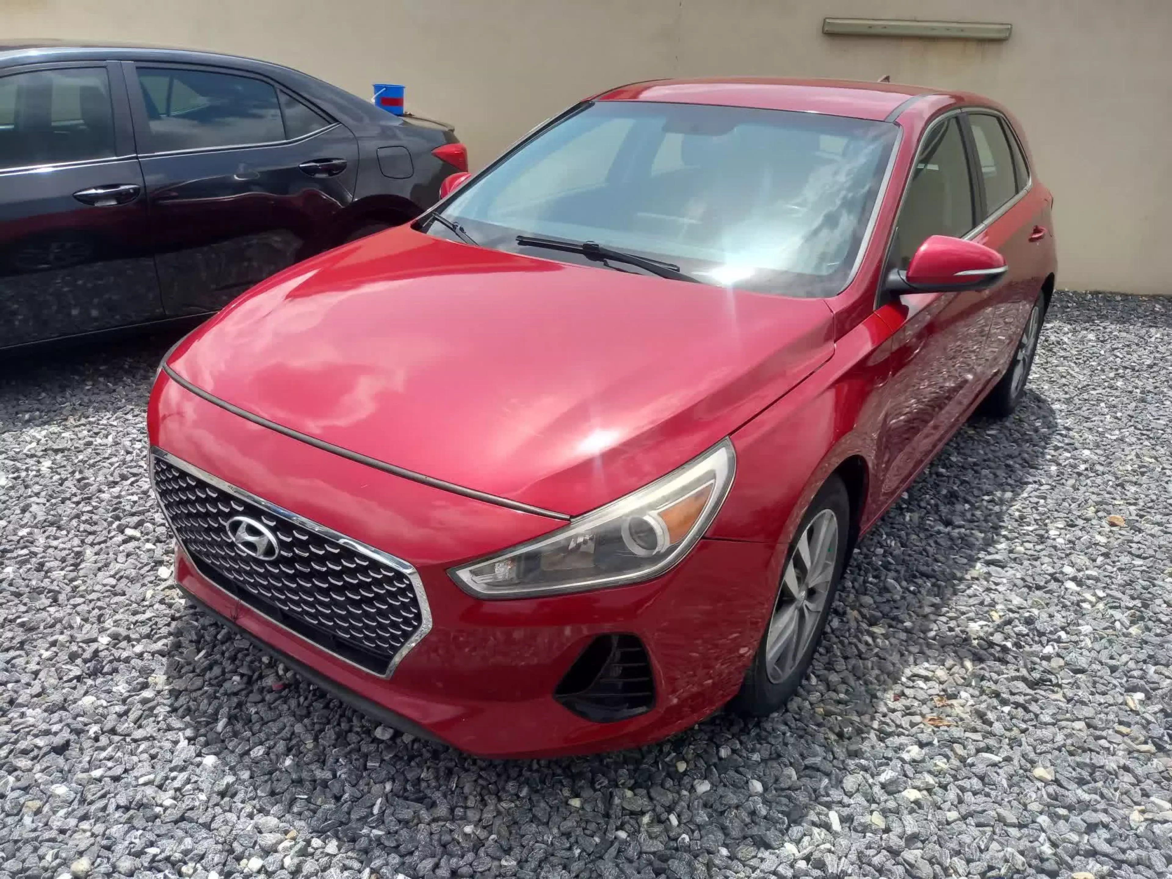 Hyundai Elantra - 2018