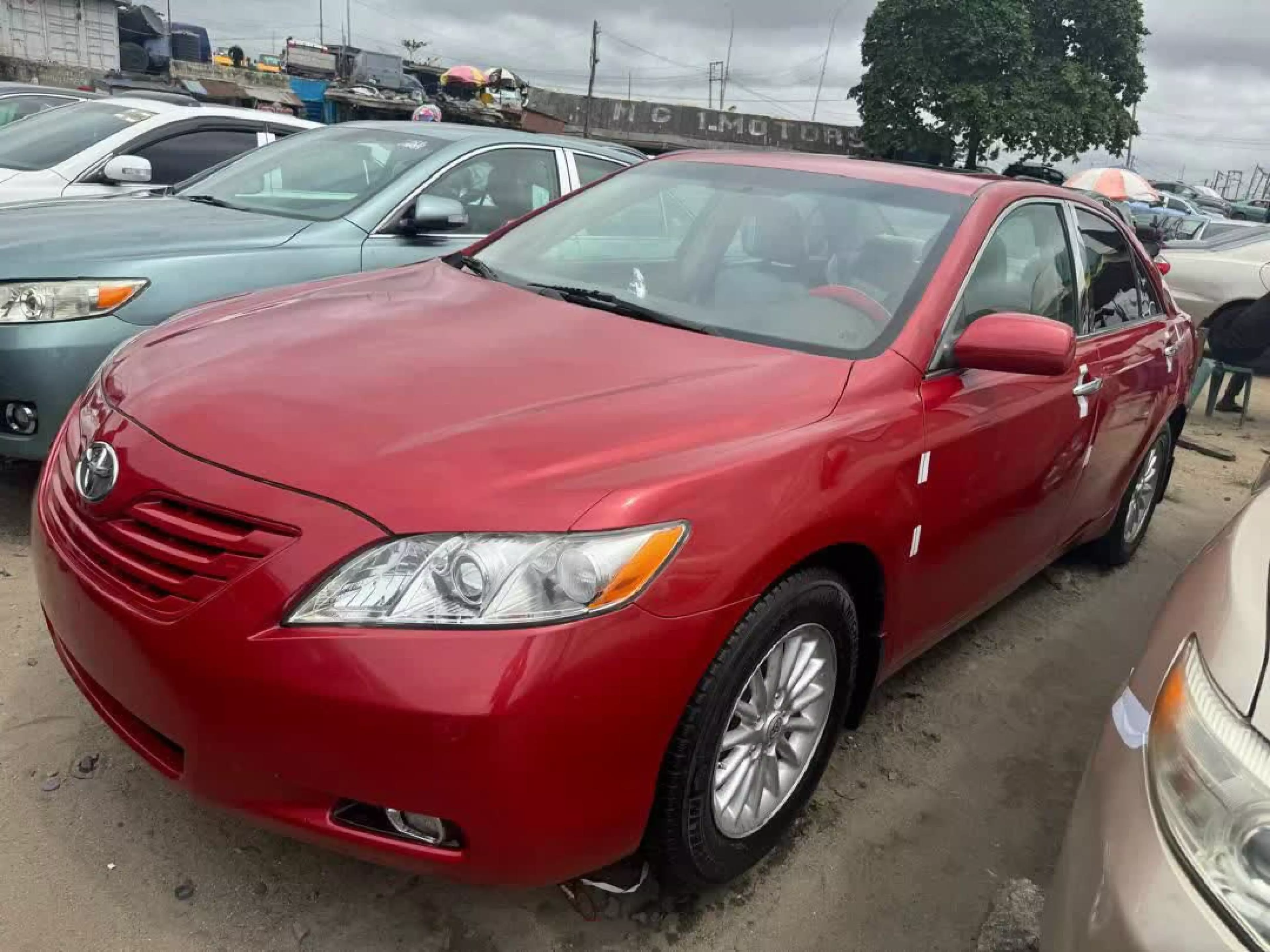 Toyota Camry  - 2007