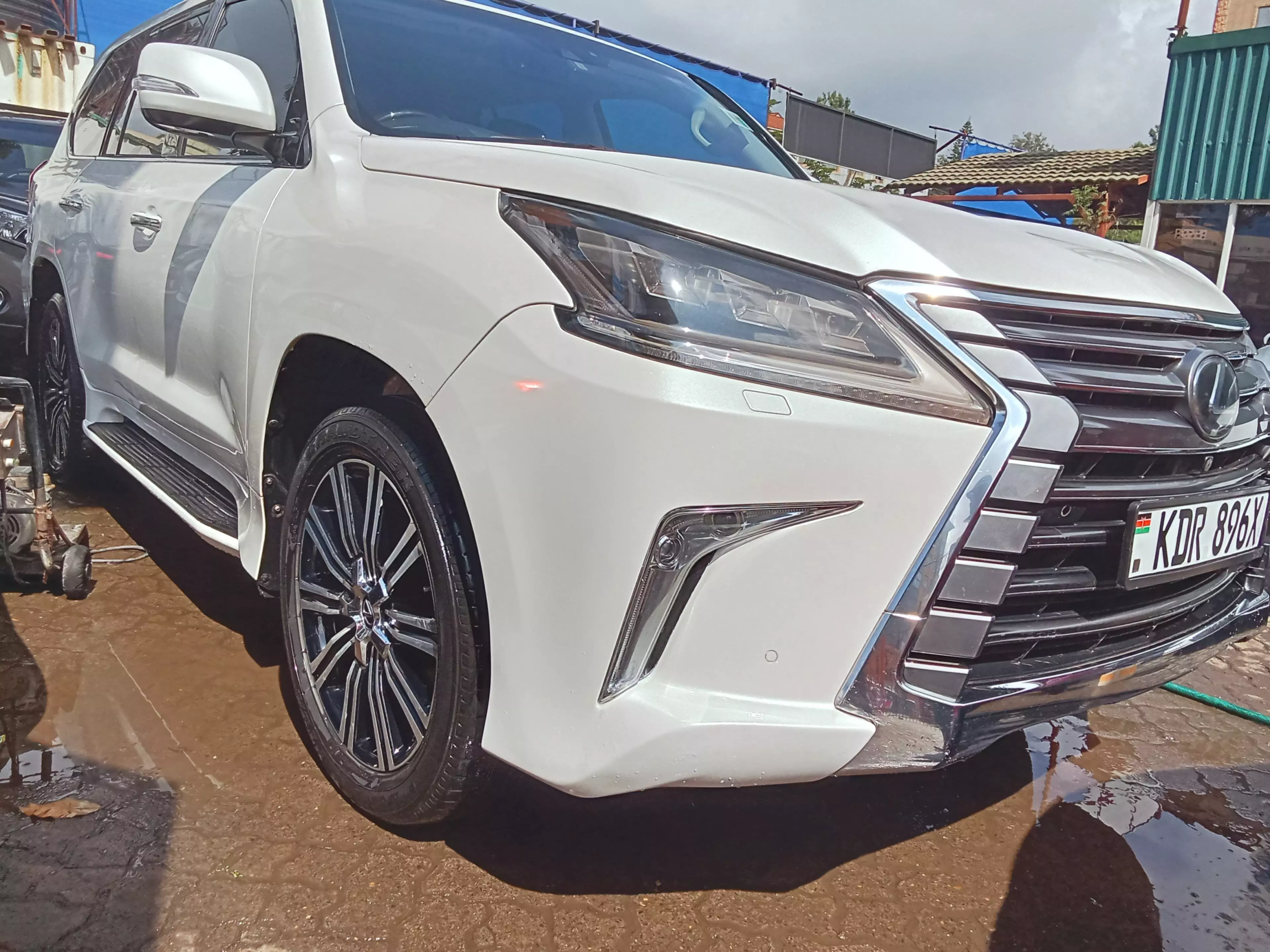 Lexus LX 570 - 2017