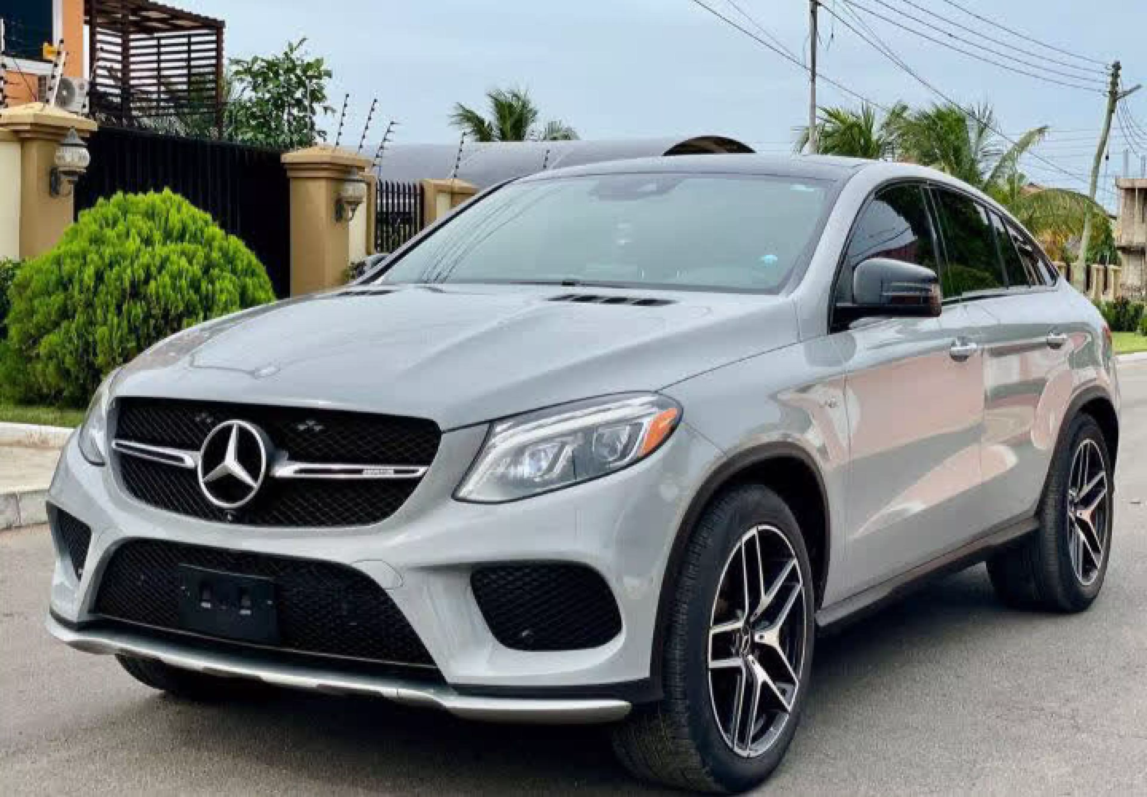 Mercedes-Benz GLE 43 AMG - 2017