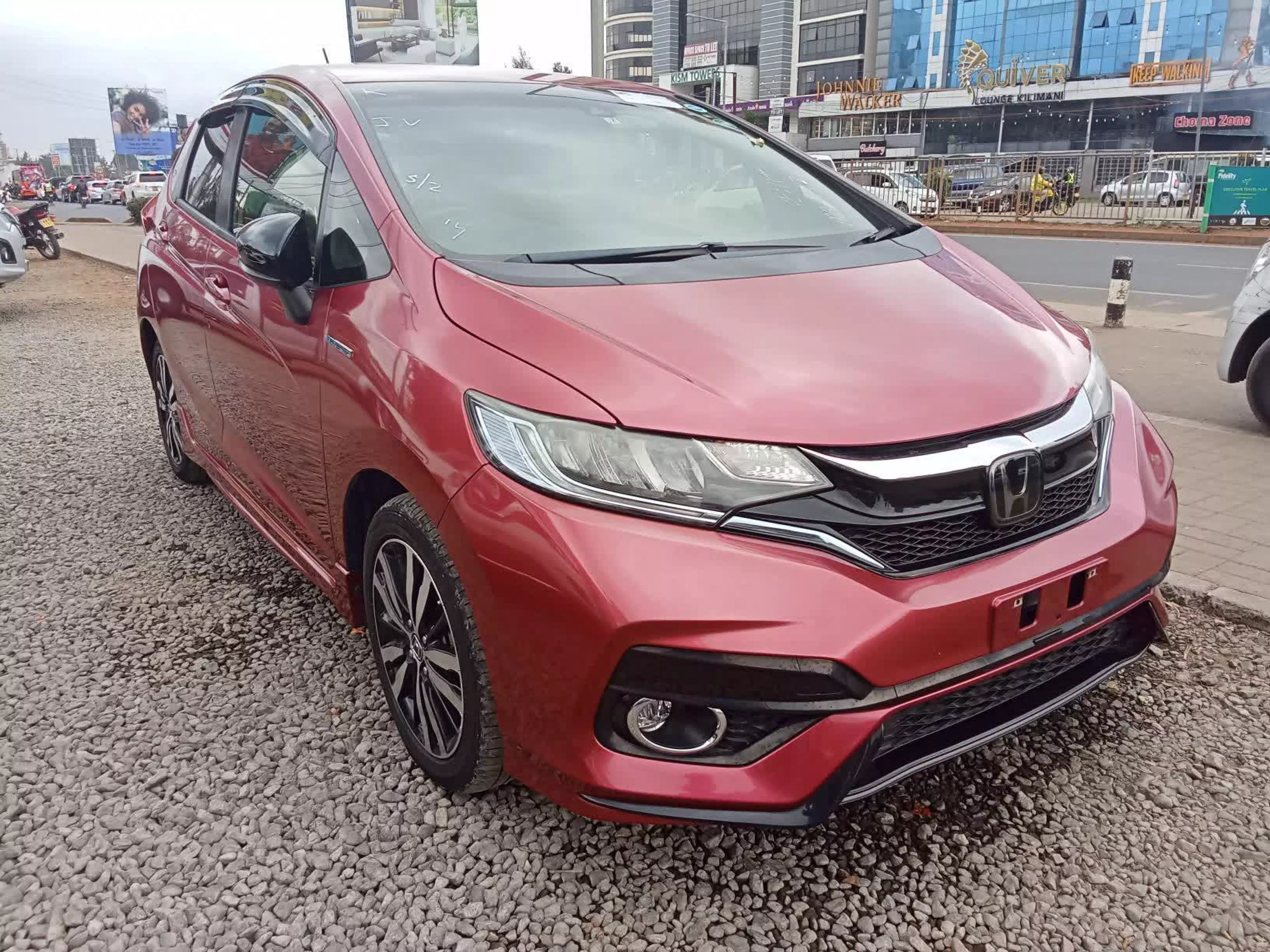 Honda Fit Hybrid   - 2017