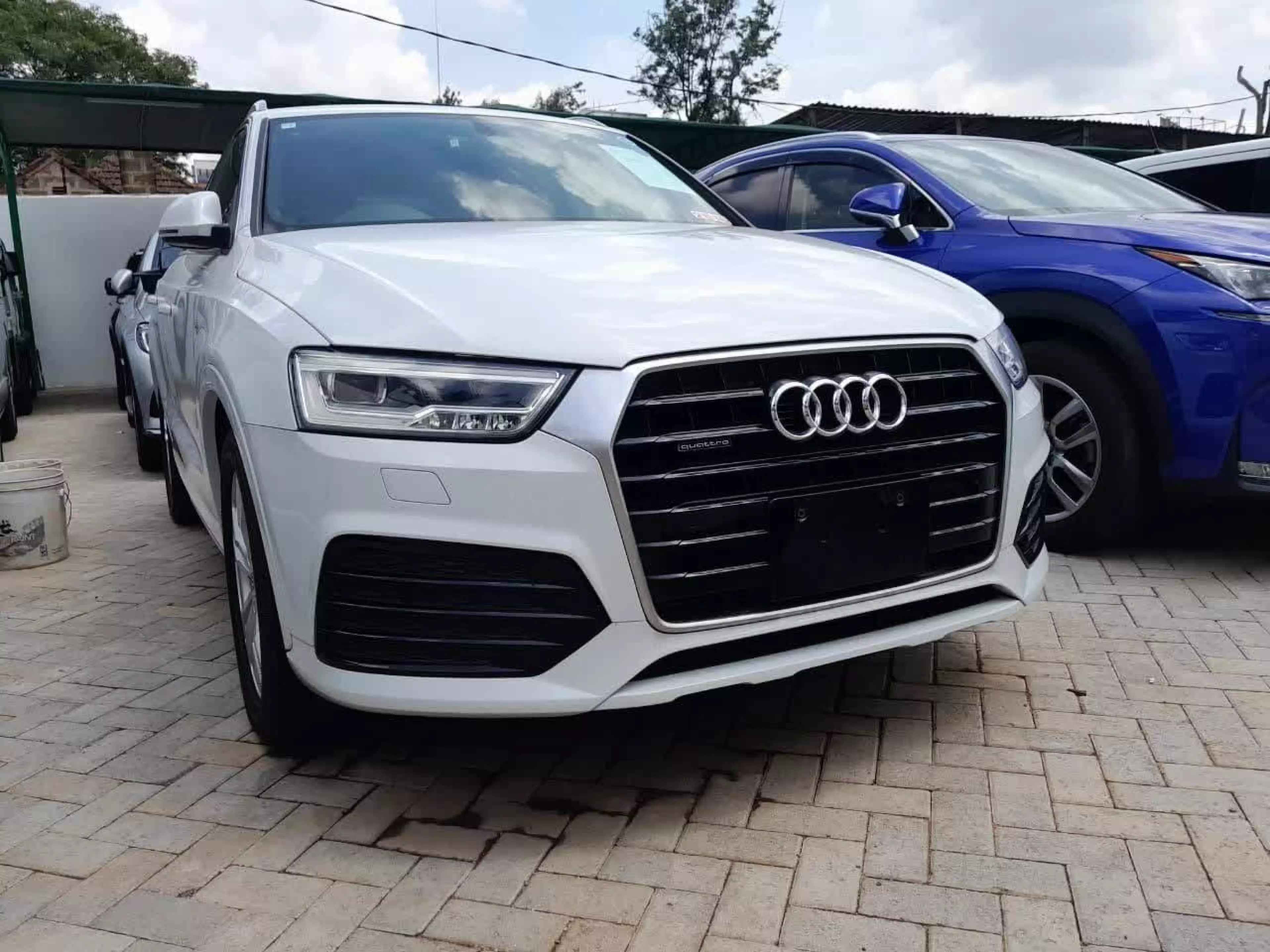 Audi Q3  - 2016