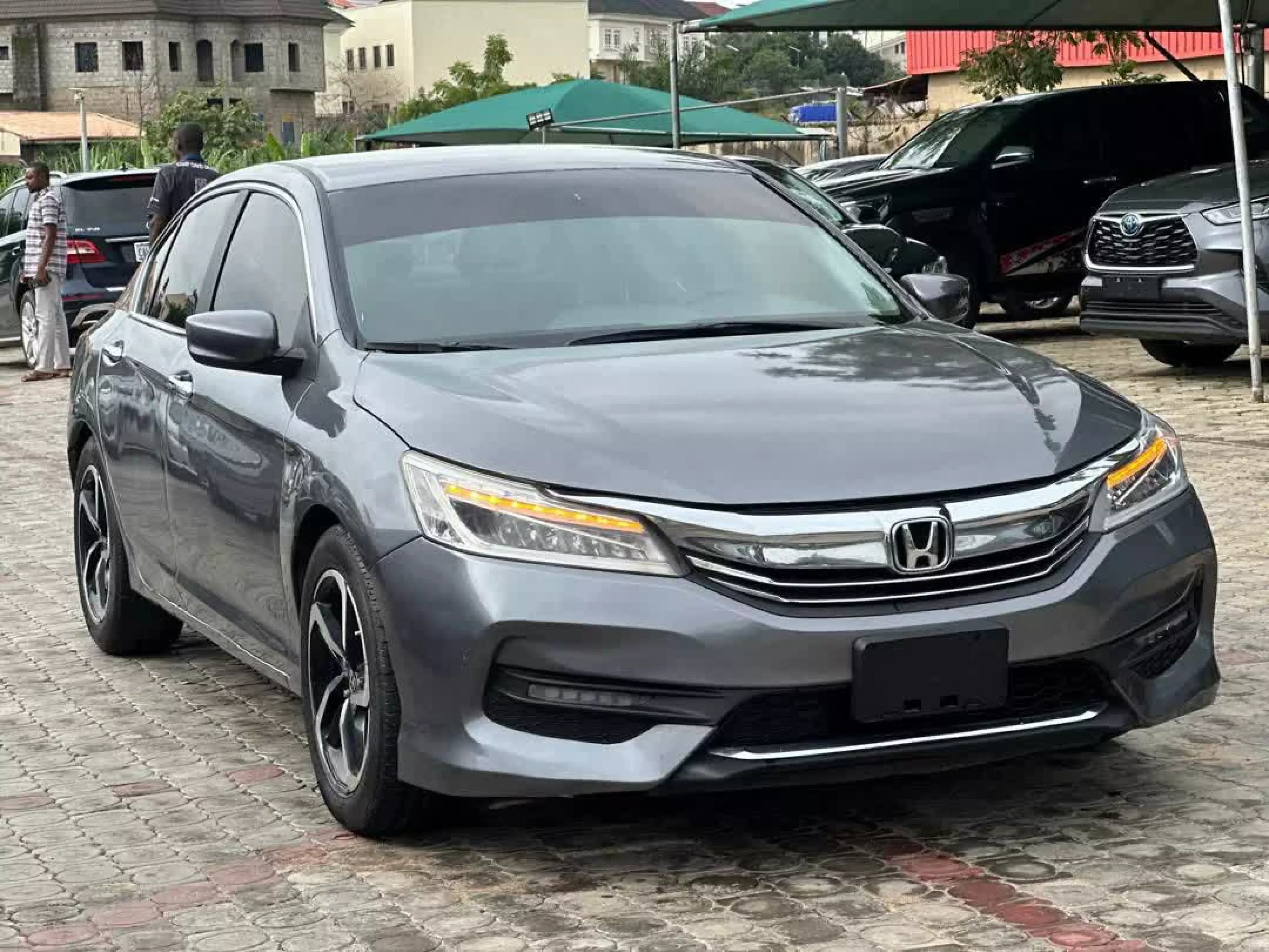 Honda Accord - 2013