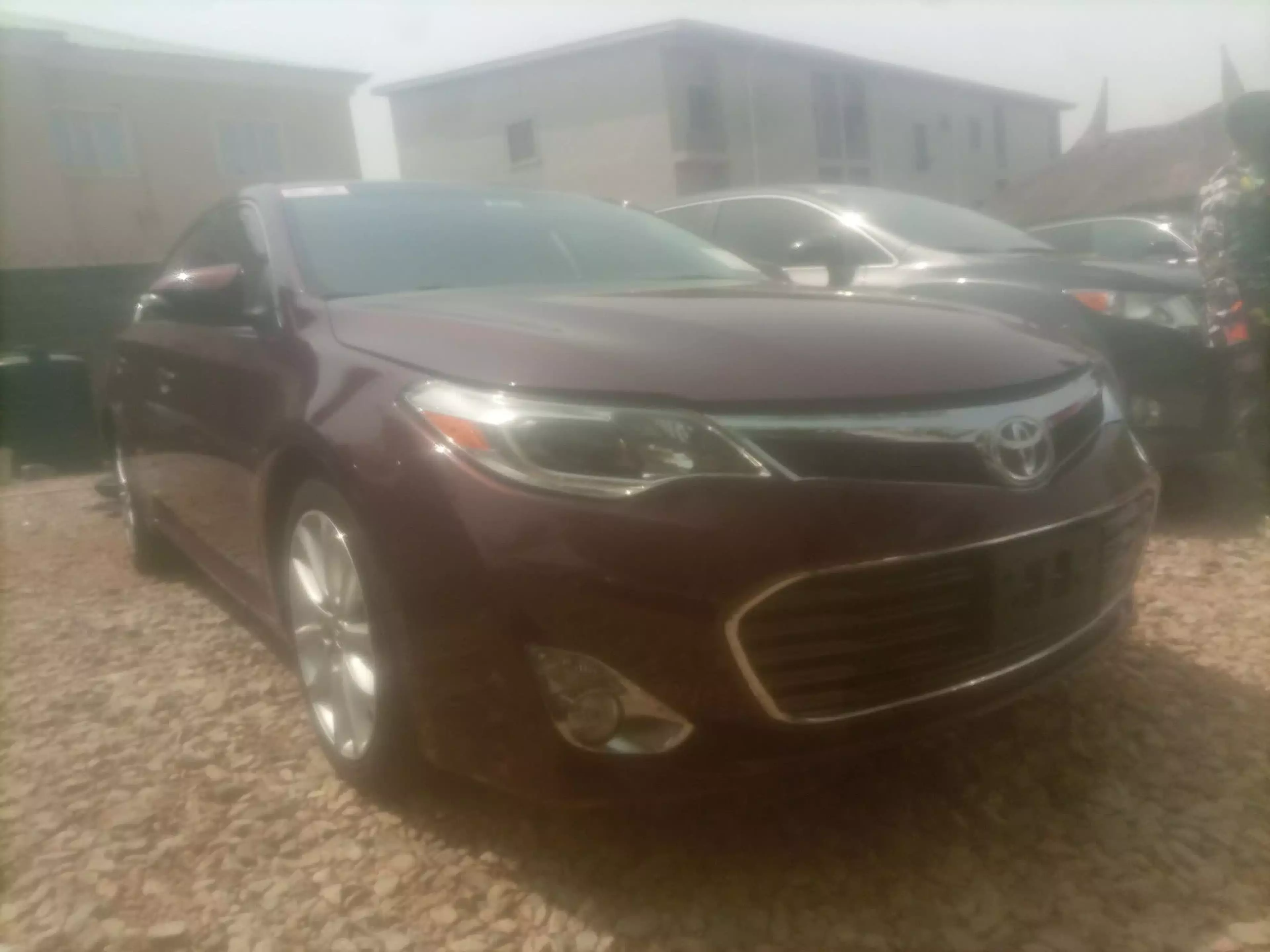 Toyota Avalon  - 2013