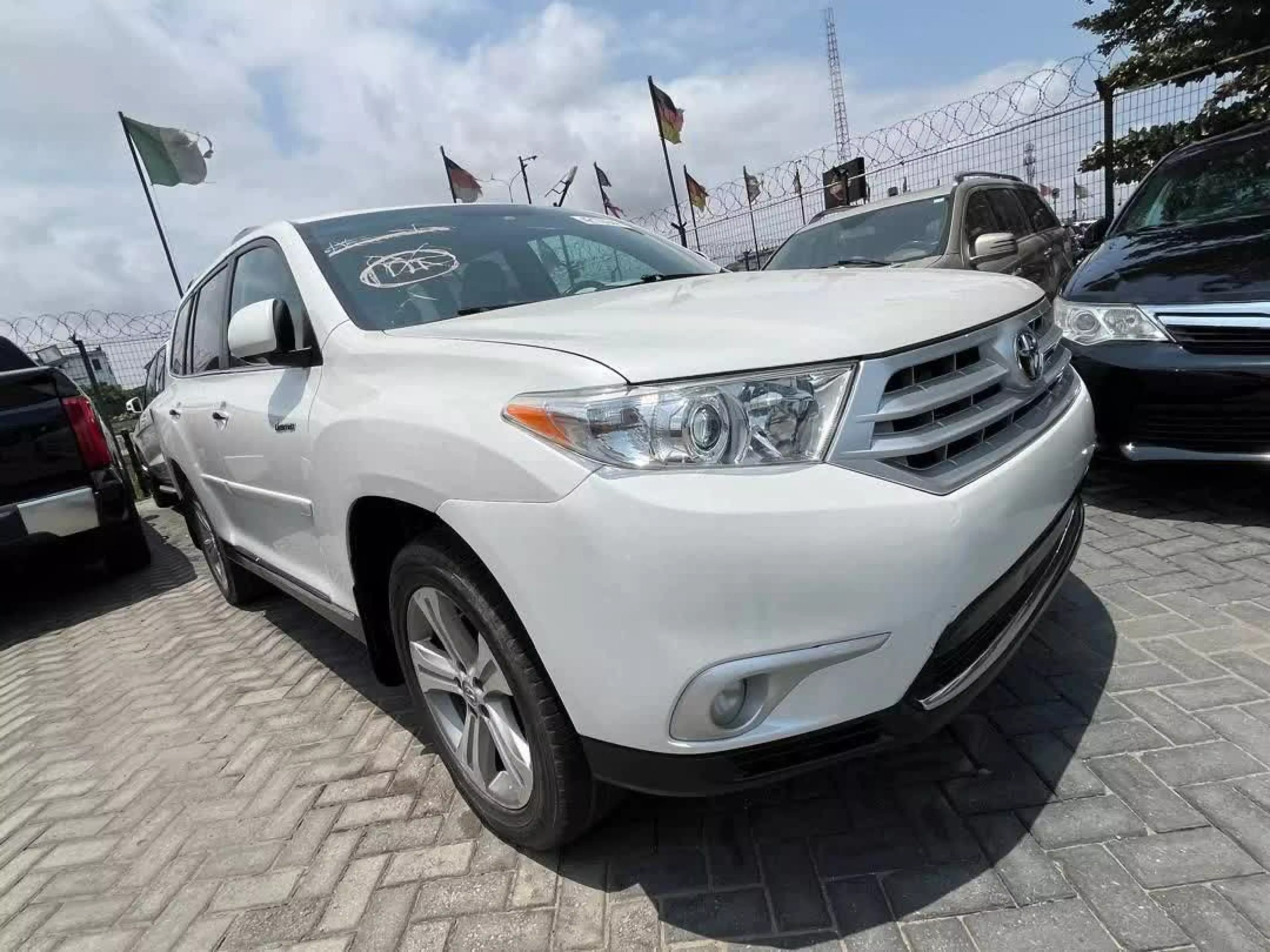 Toyota Highlander - 2012