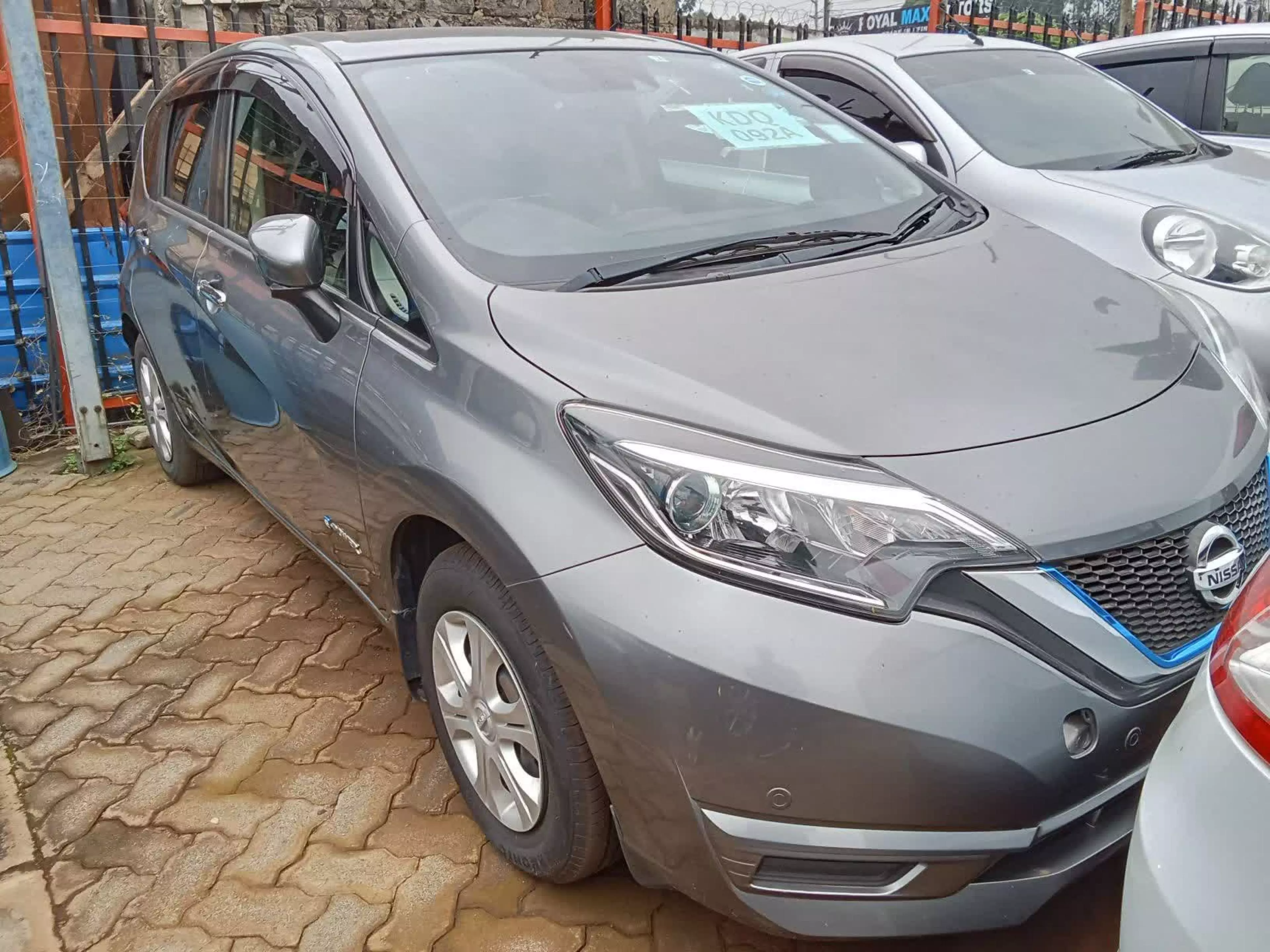 Nissan Note Hybrid E-Power - 2017