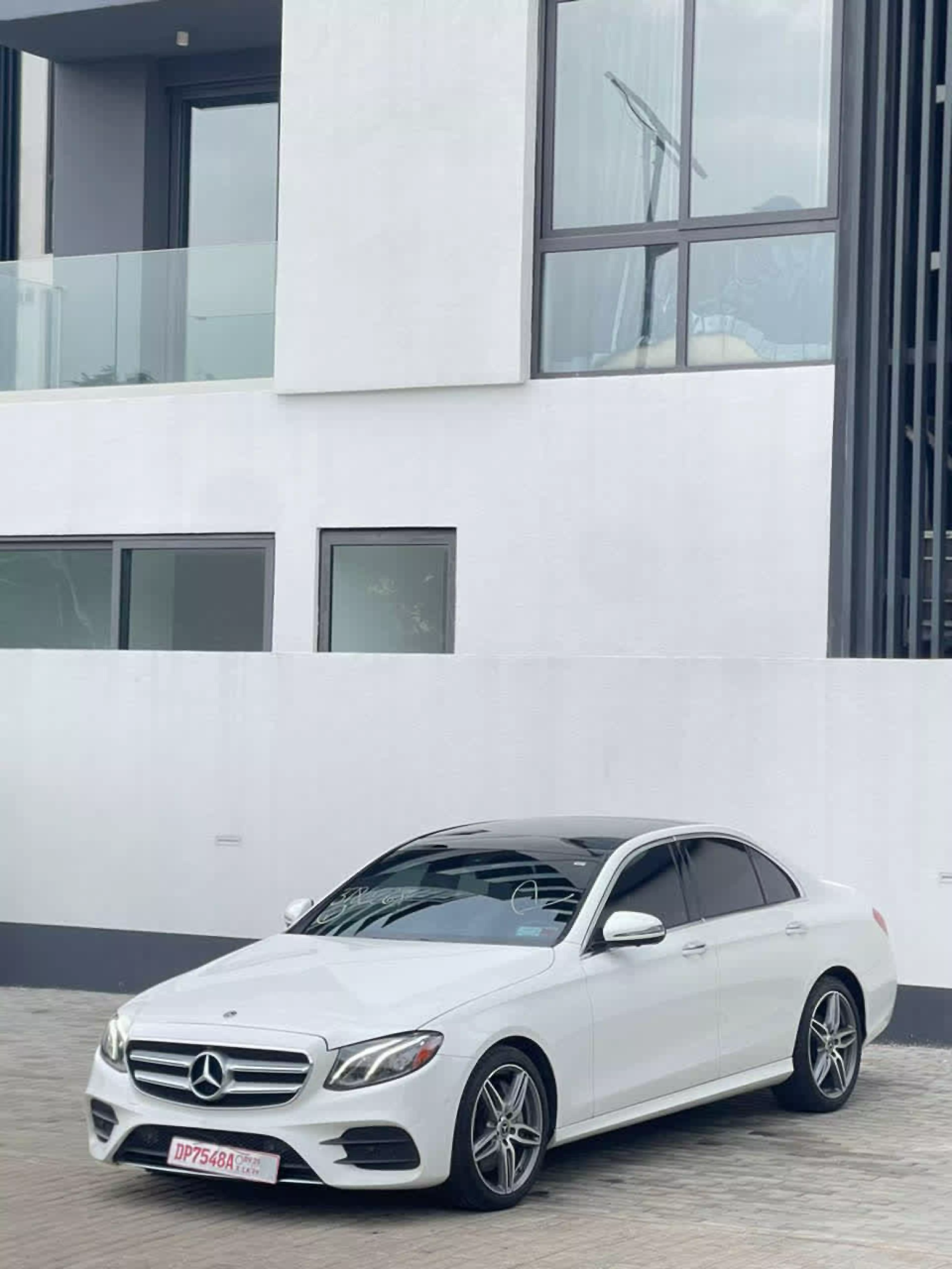 Mercedes-Benz E 300 - 2019