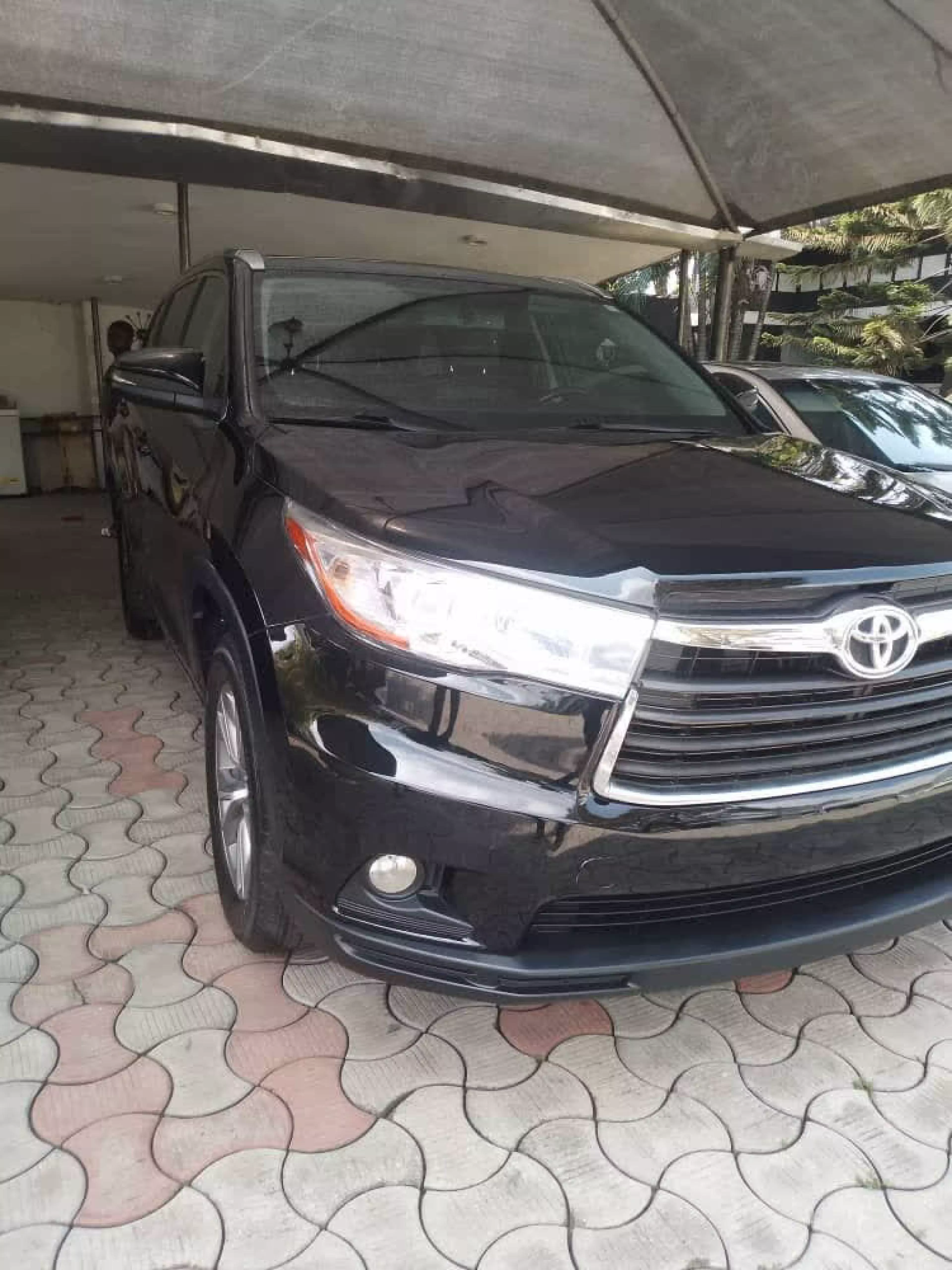 Toyota Highlander - 2015