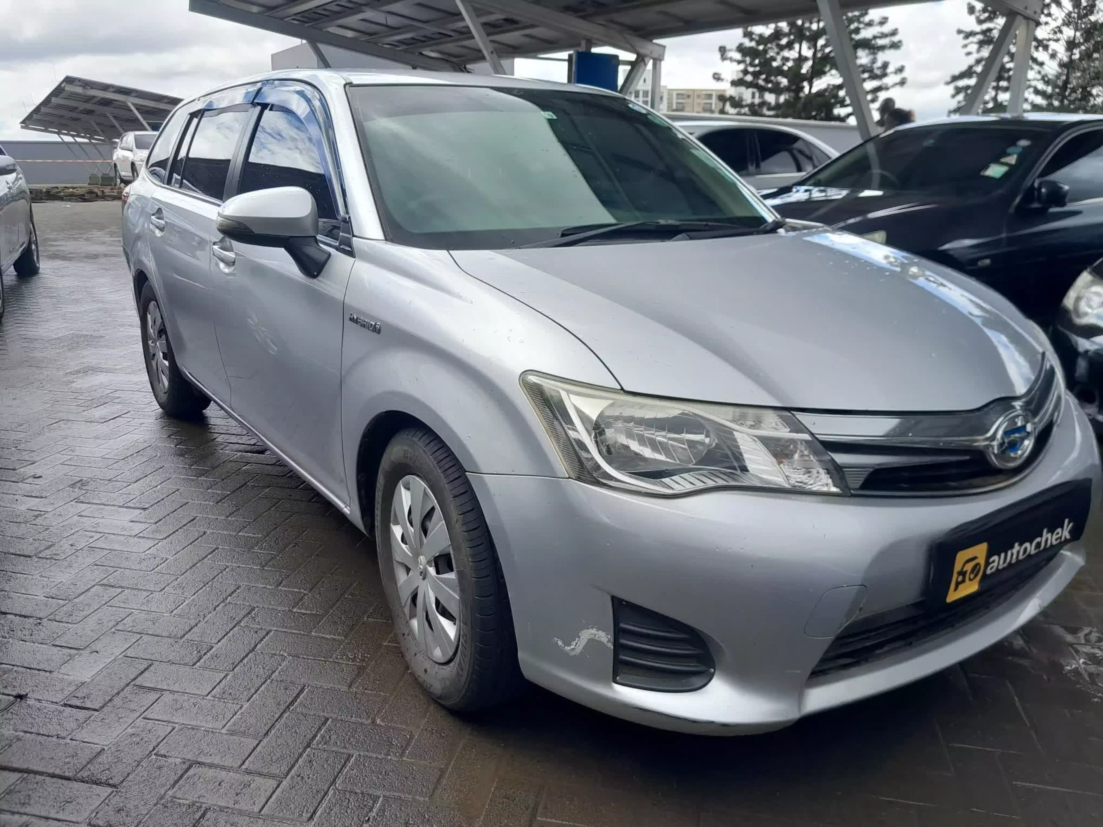 Toyota Fielder hybrid   - 2014