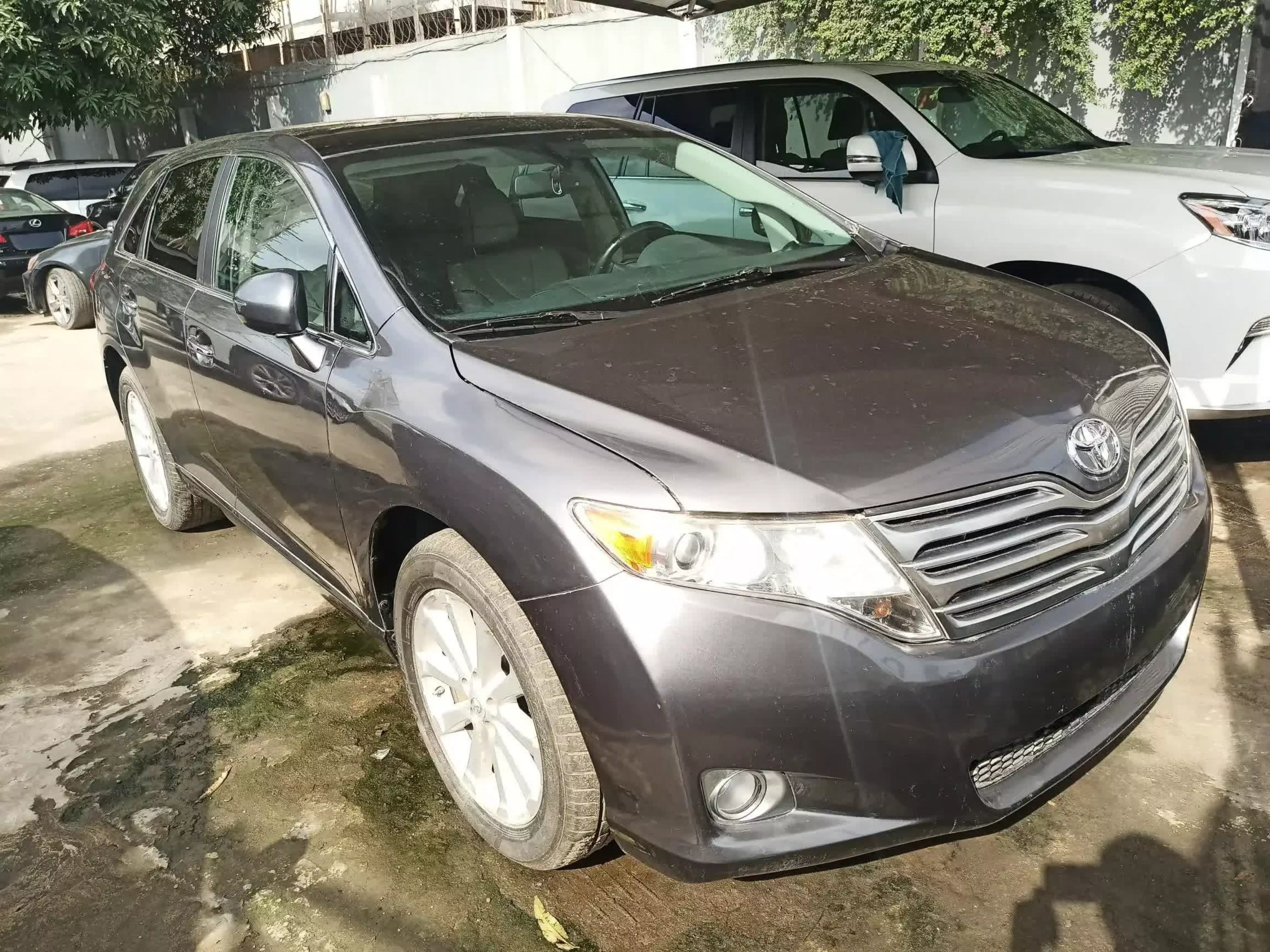 Toyota Venza  - 2011