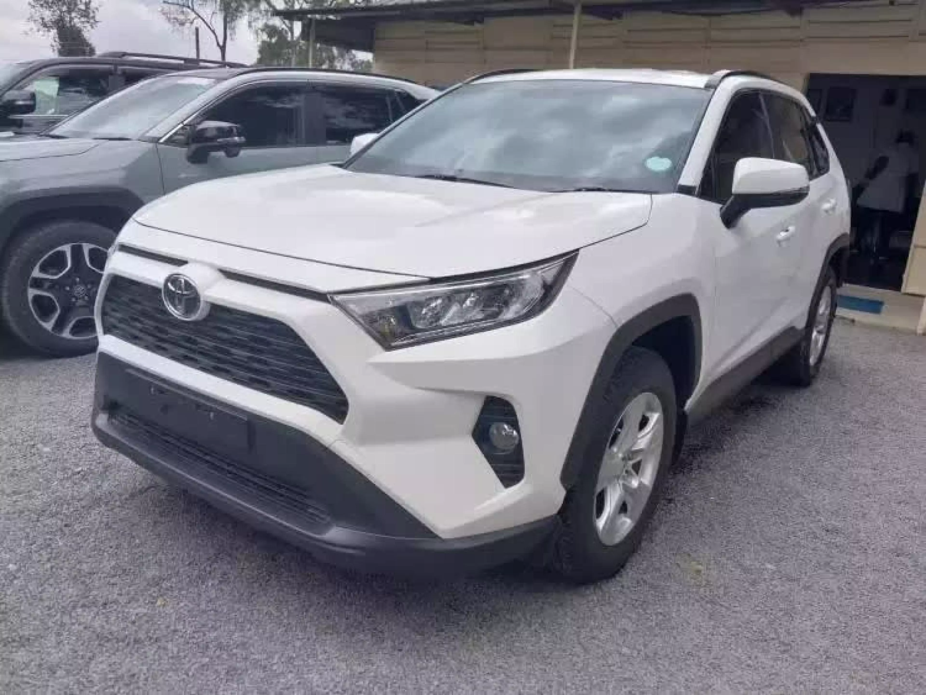 Toyota RAV 4 - 2016