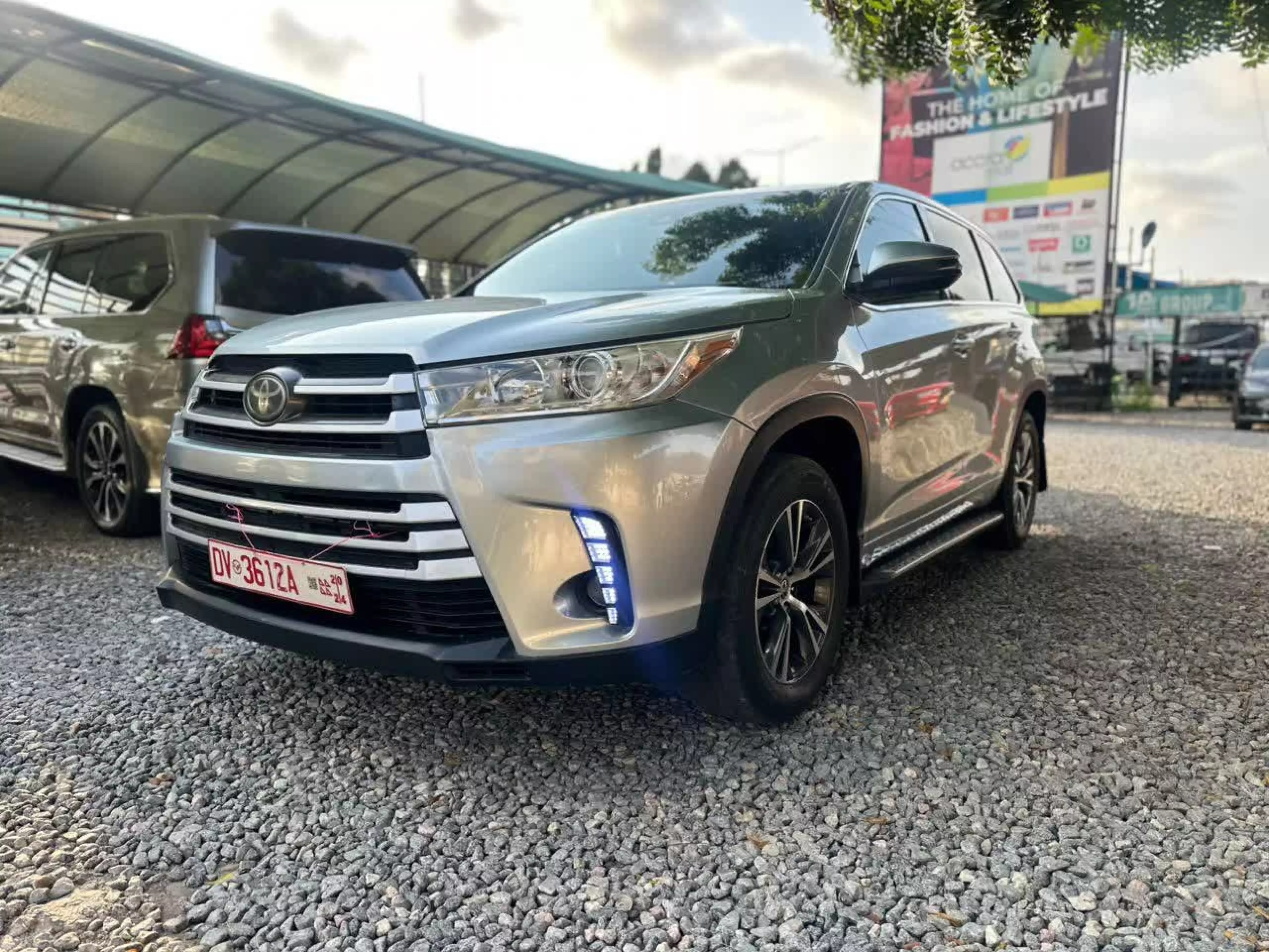 Toyota Highlander  - 2017