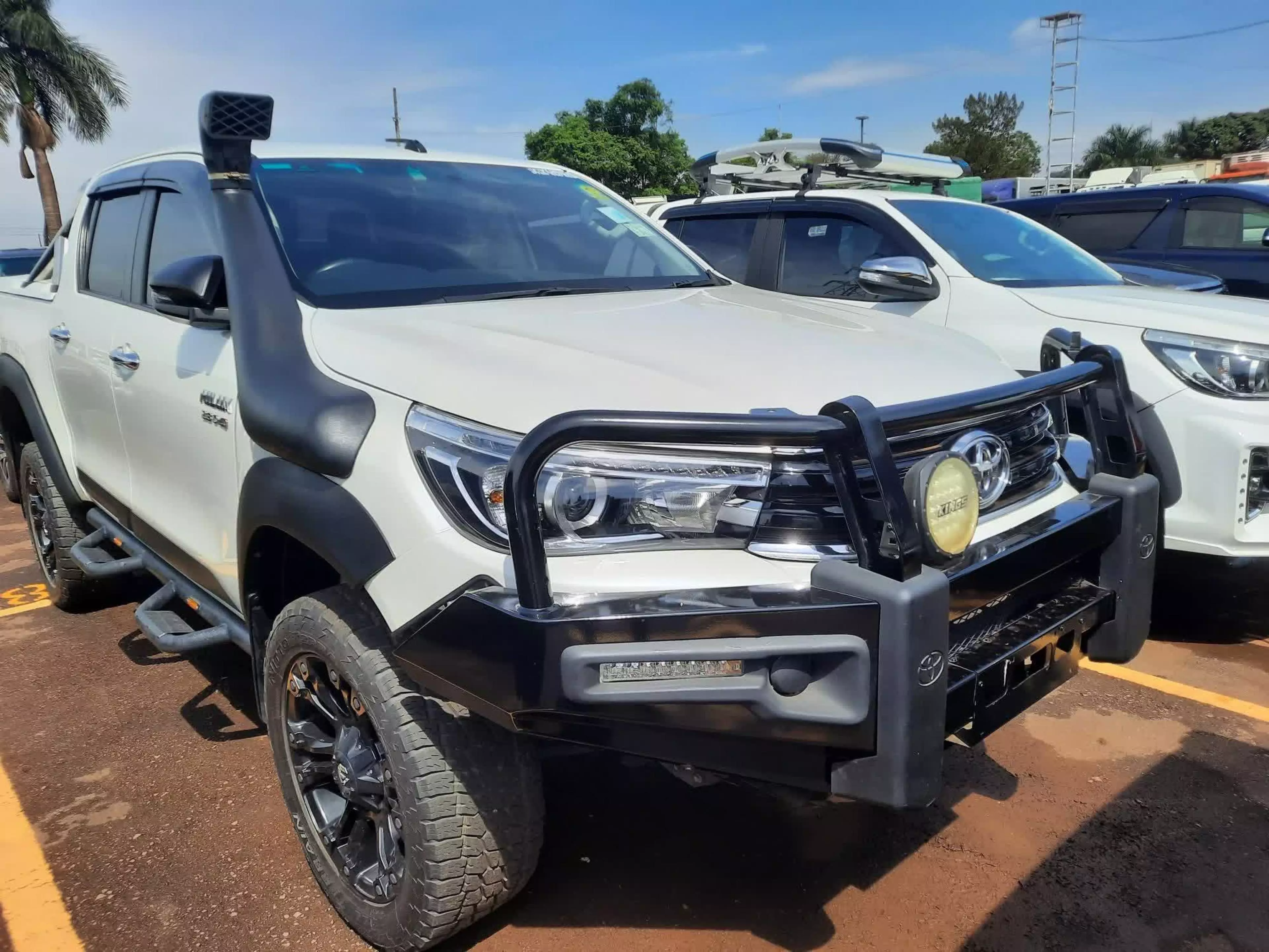 Toyota Hilux  - 2018