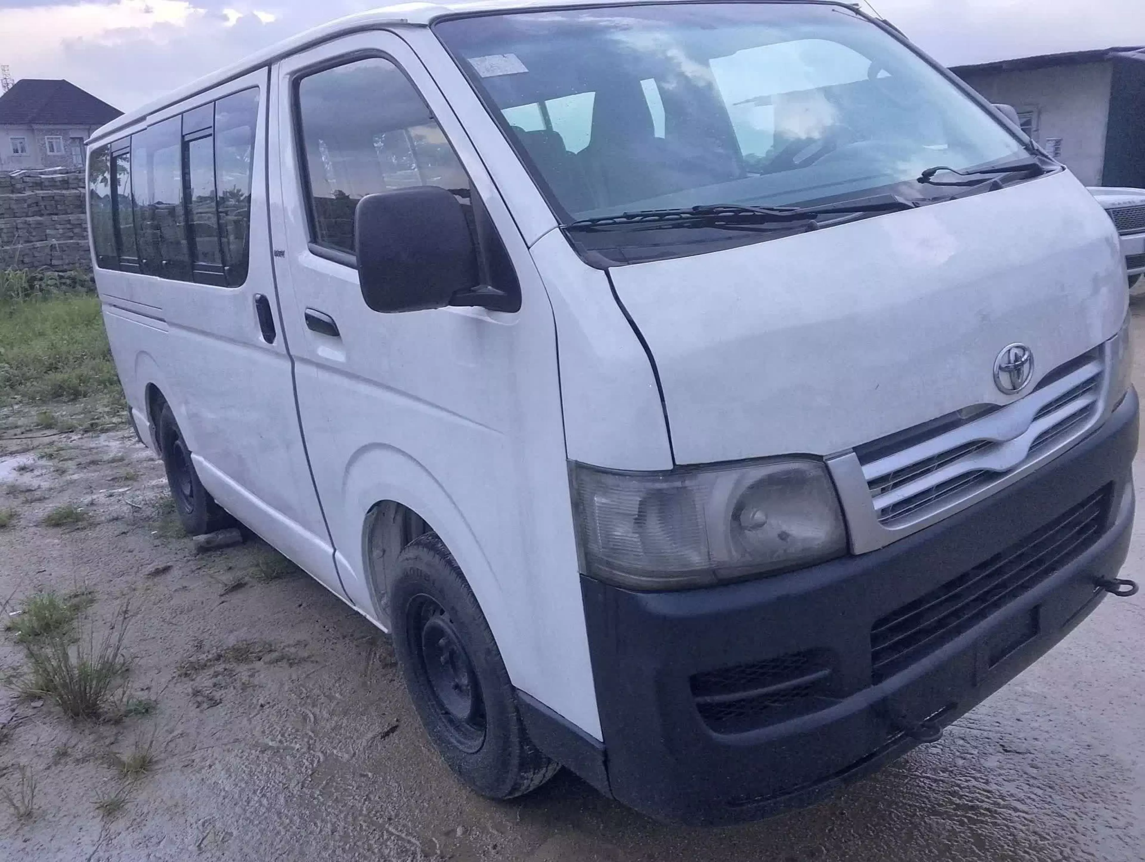 Toyota Hiace - 2008