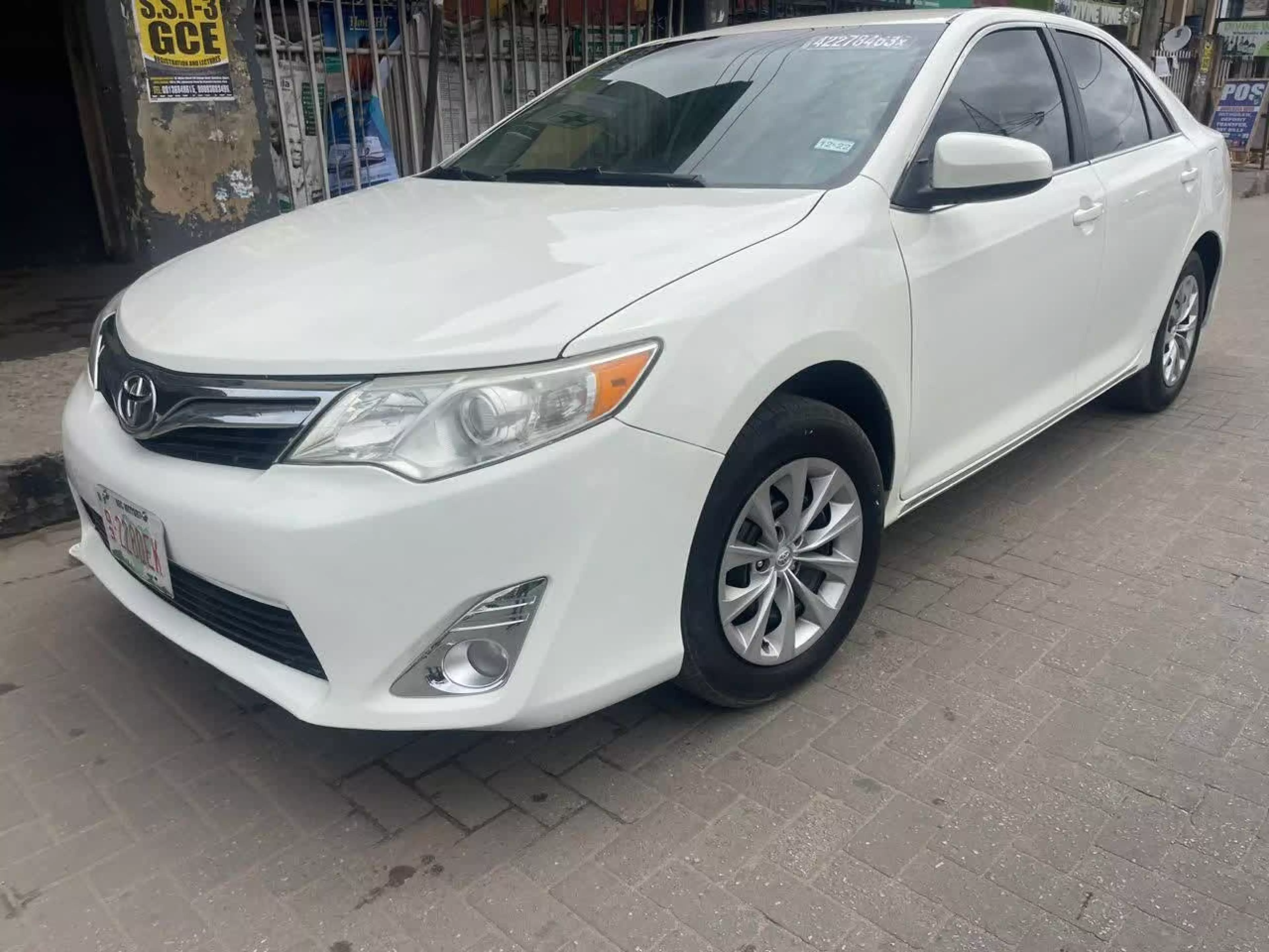 Toyota Camry - 2014