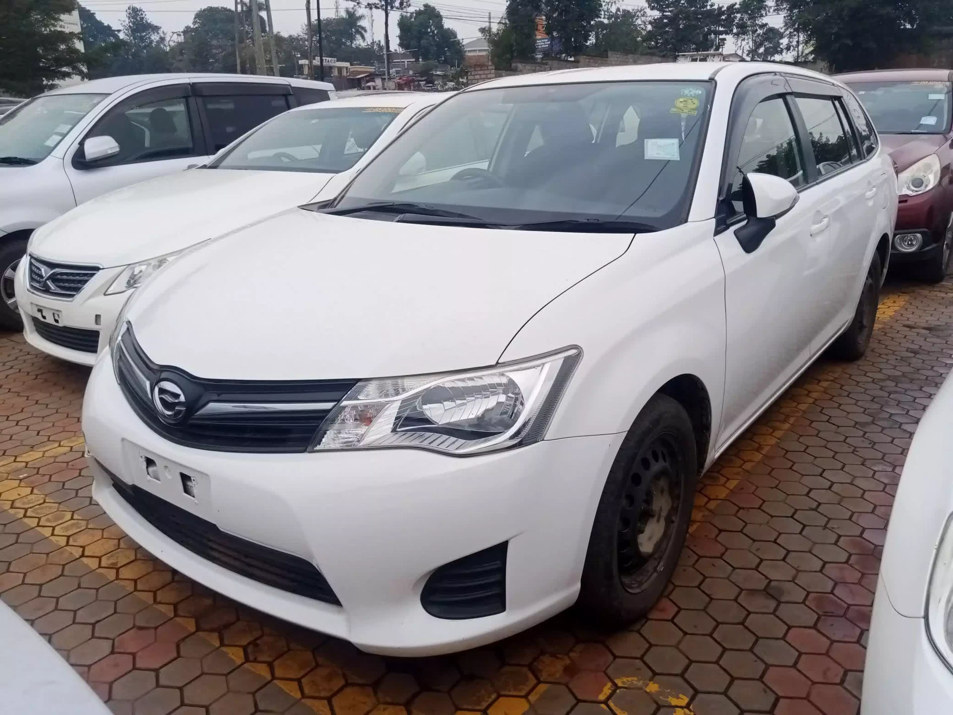 Toyota Fielder   - 2014