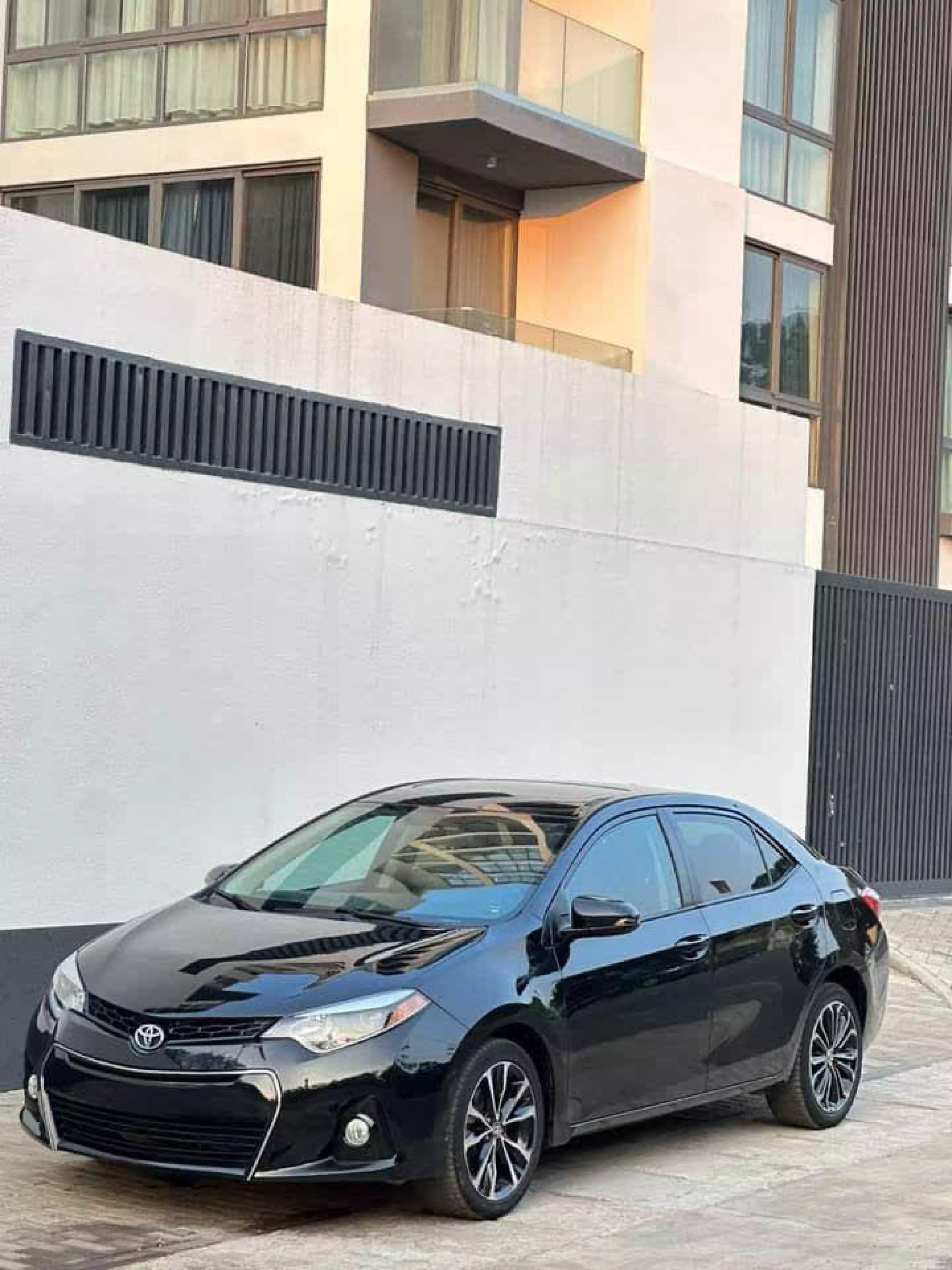 Toyota Corolla  - 2016