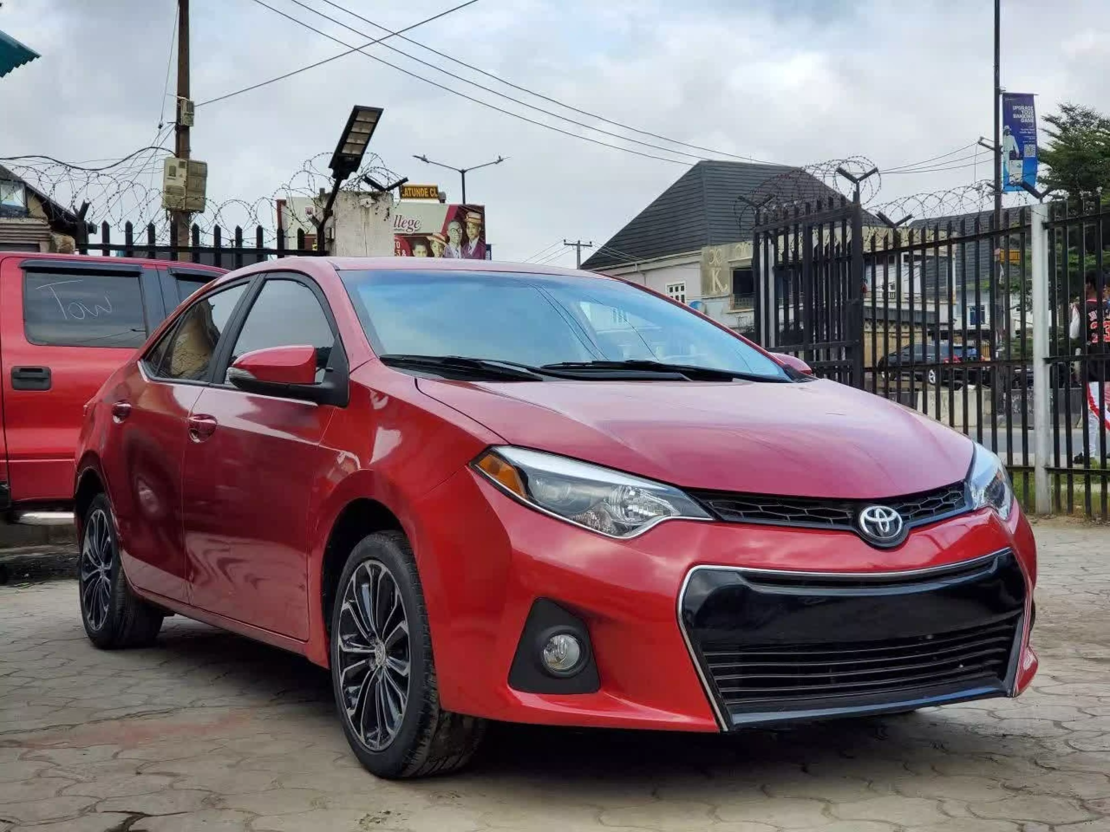 Toyota Corolla  - 2017