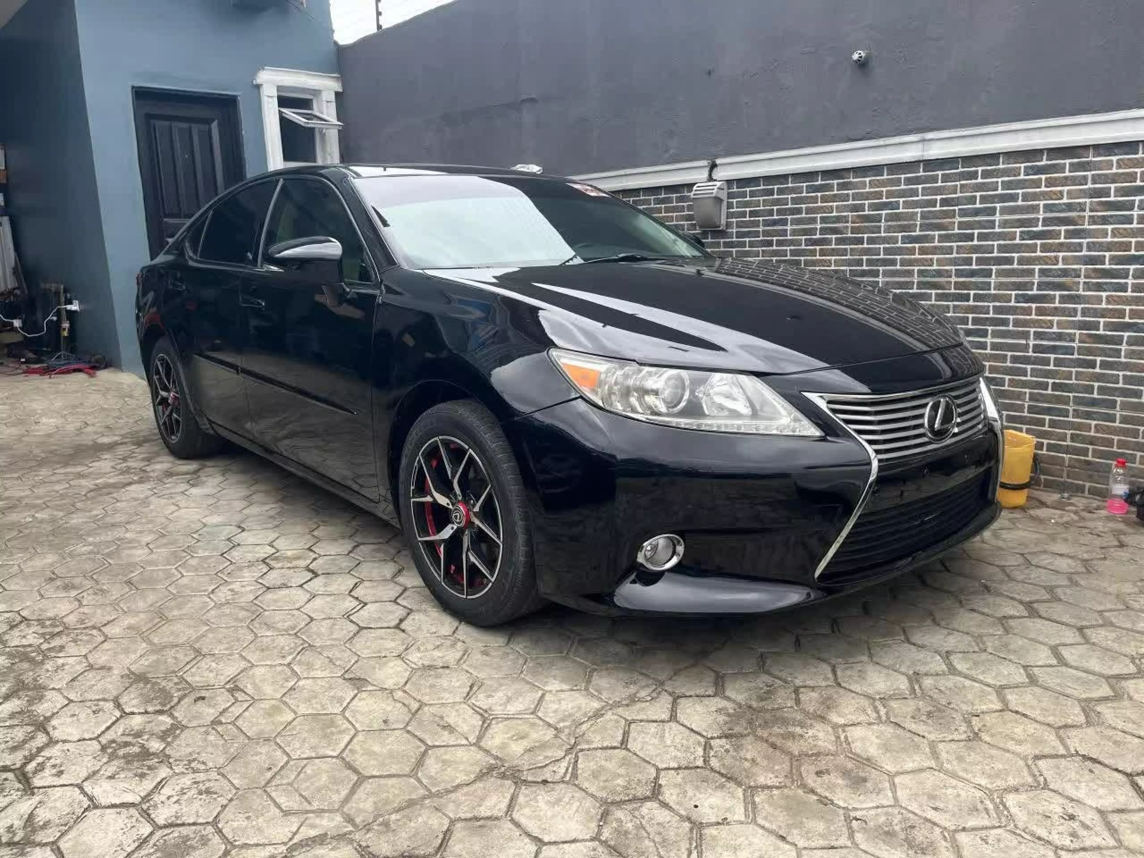 Lexus ES 350  - 2013