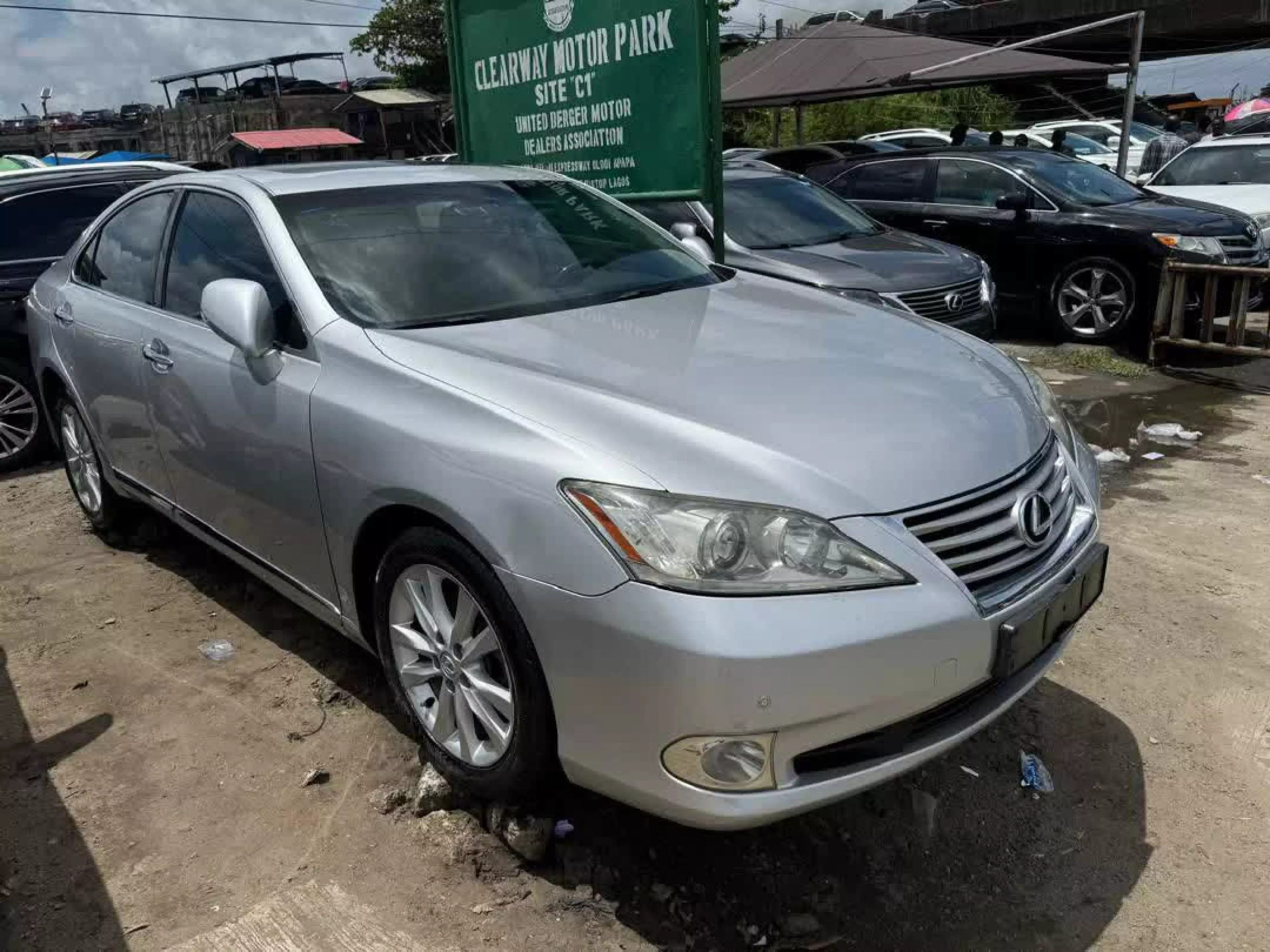 Lexus ES 350  - 2010