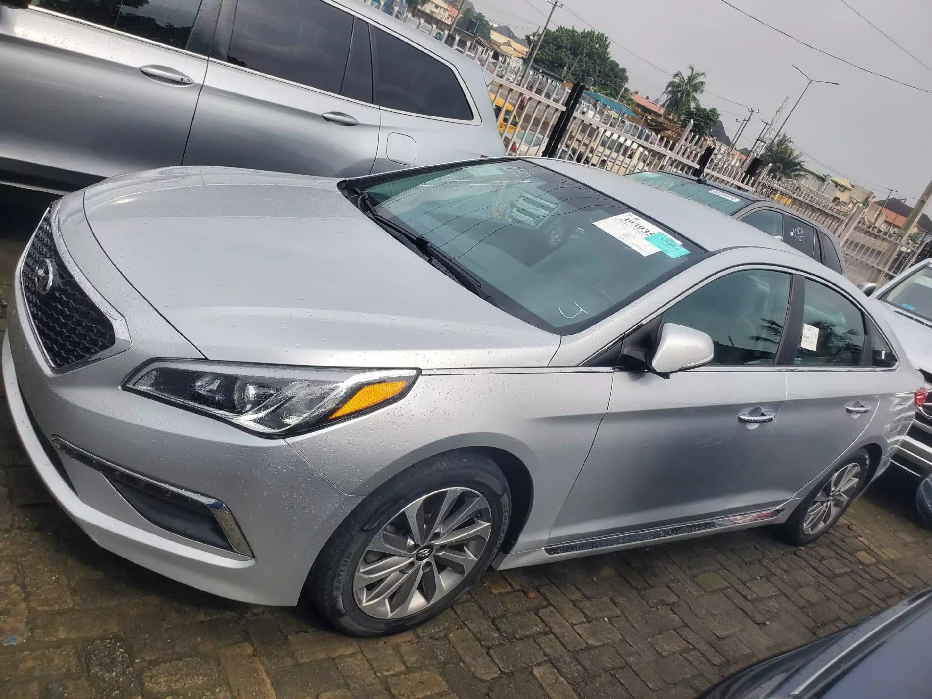 Hyundai Sonata  - 2016