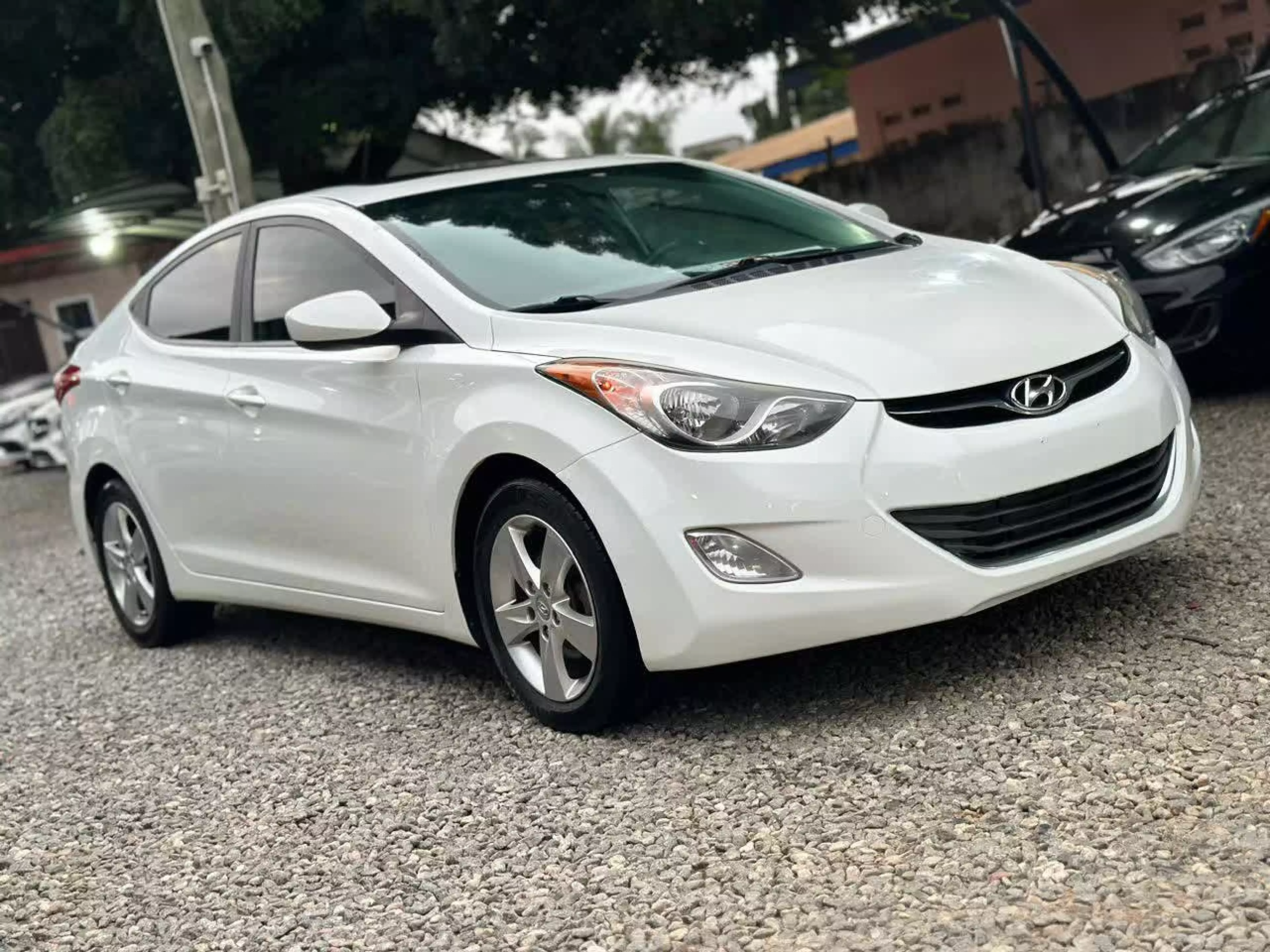 Hyundai Elantra  - 2015