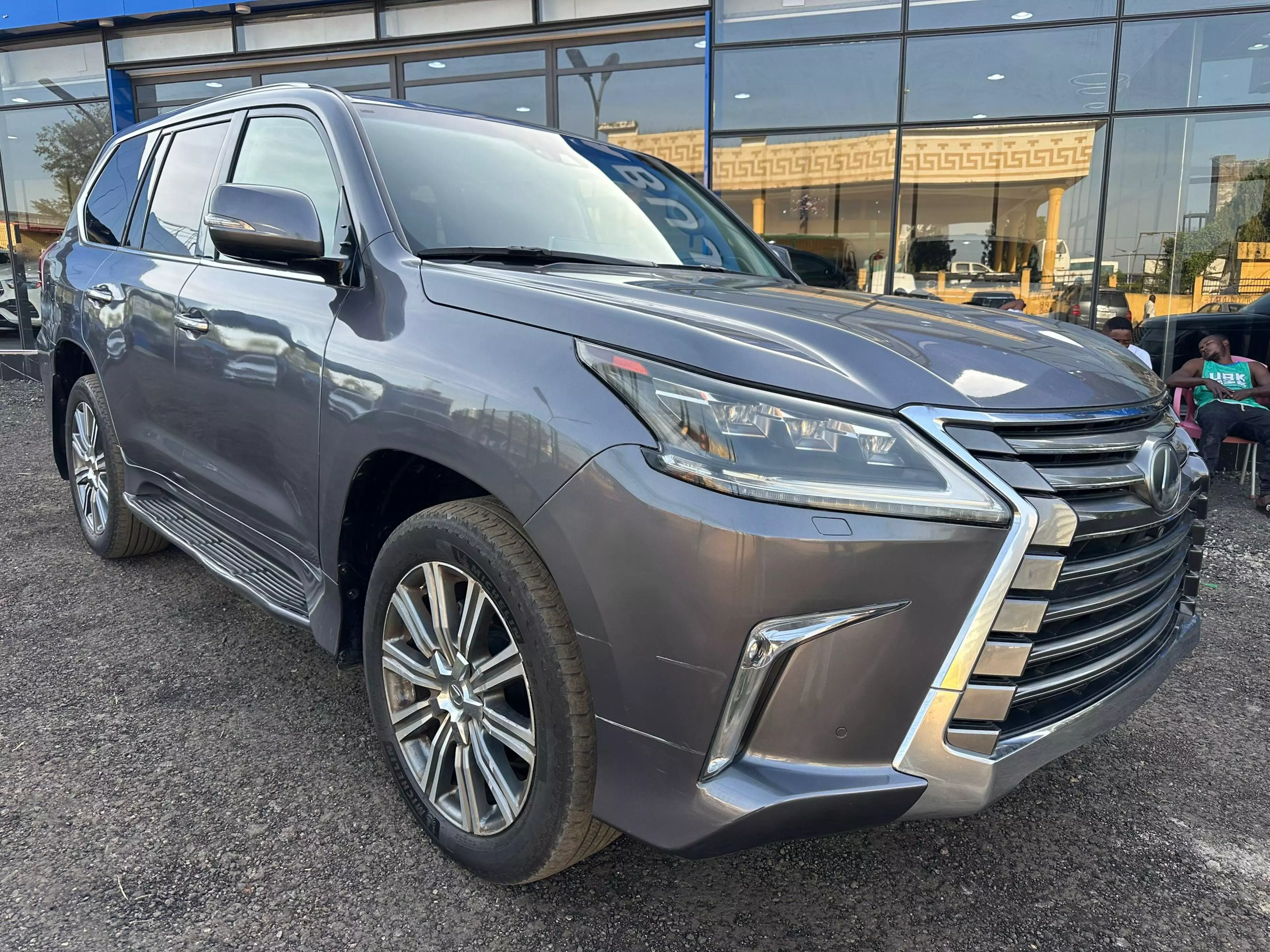 Lexus LX 570 - 2017